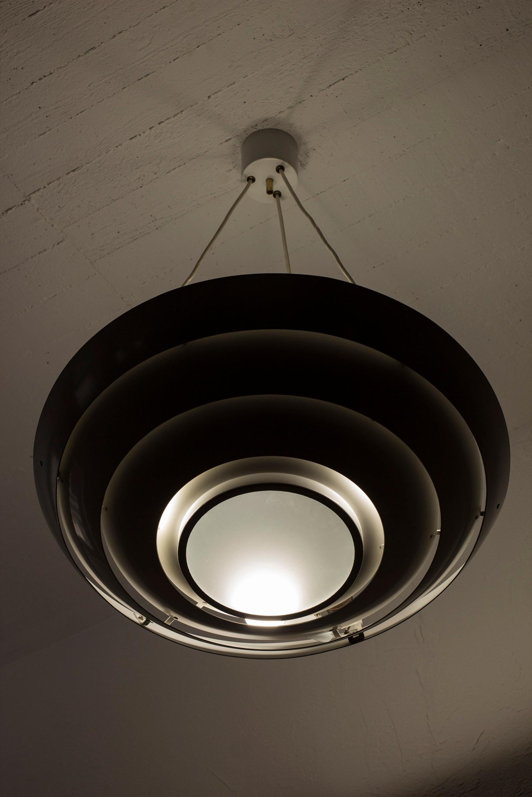 Modernist Ceiling lamp by Hans-Agne Jakobsson, glass and metal, 1950s For Sale 3
