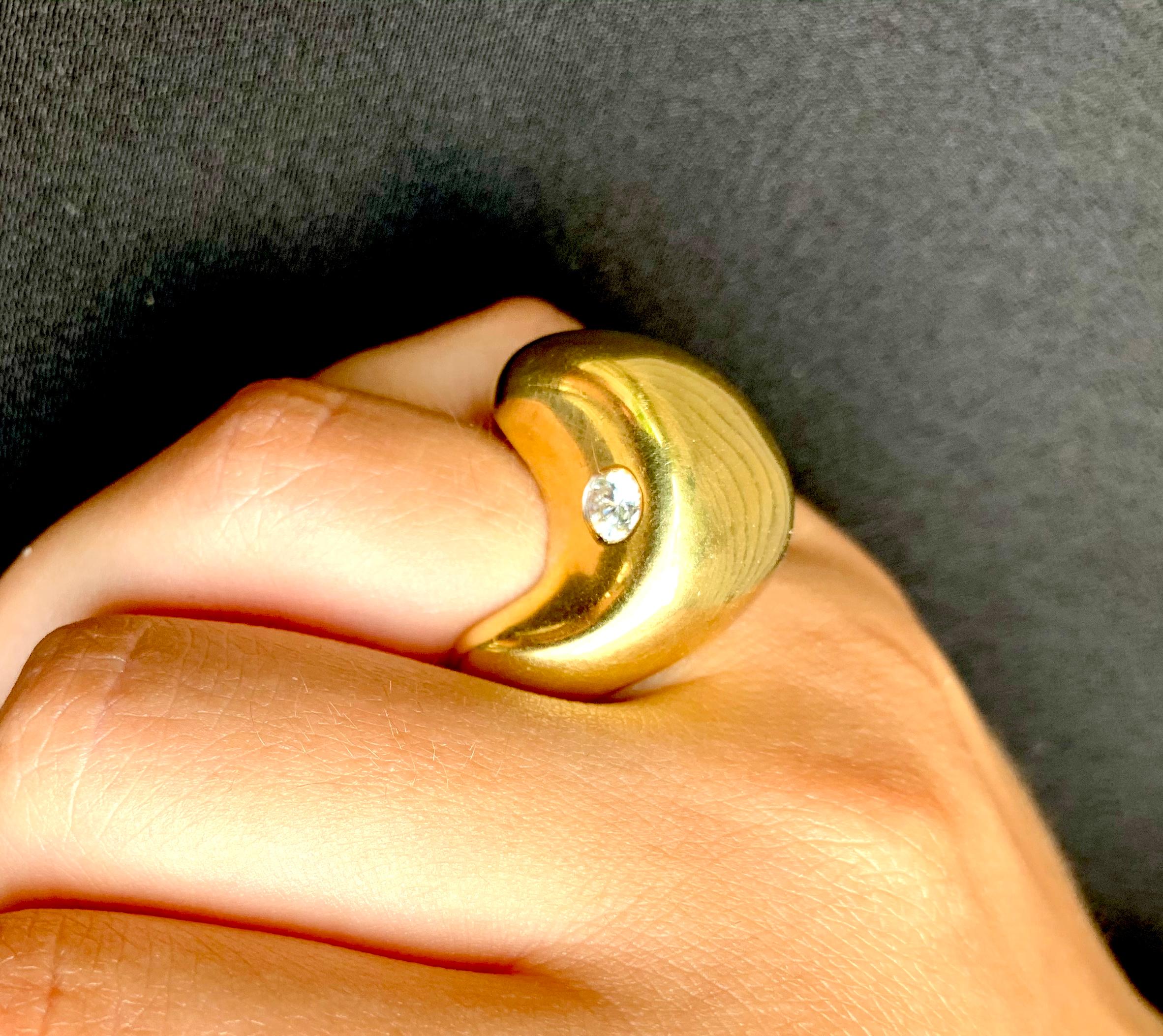 Modernistischer modernistischer Designer Ring, 18 Karat Gold Diamant Celestial Consellation Mond, Sterne (Romantik) im Angebot