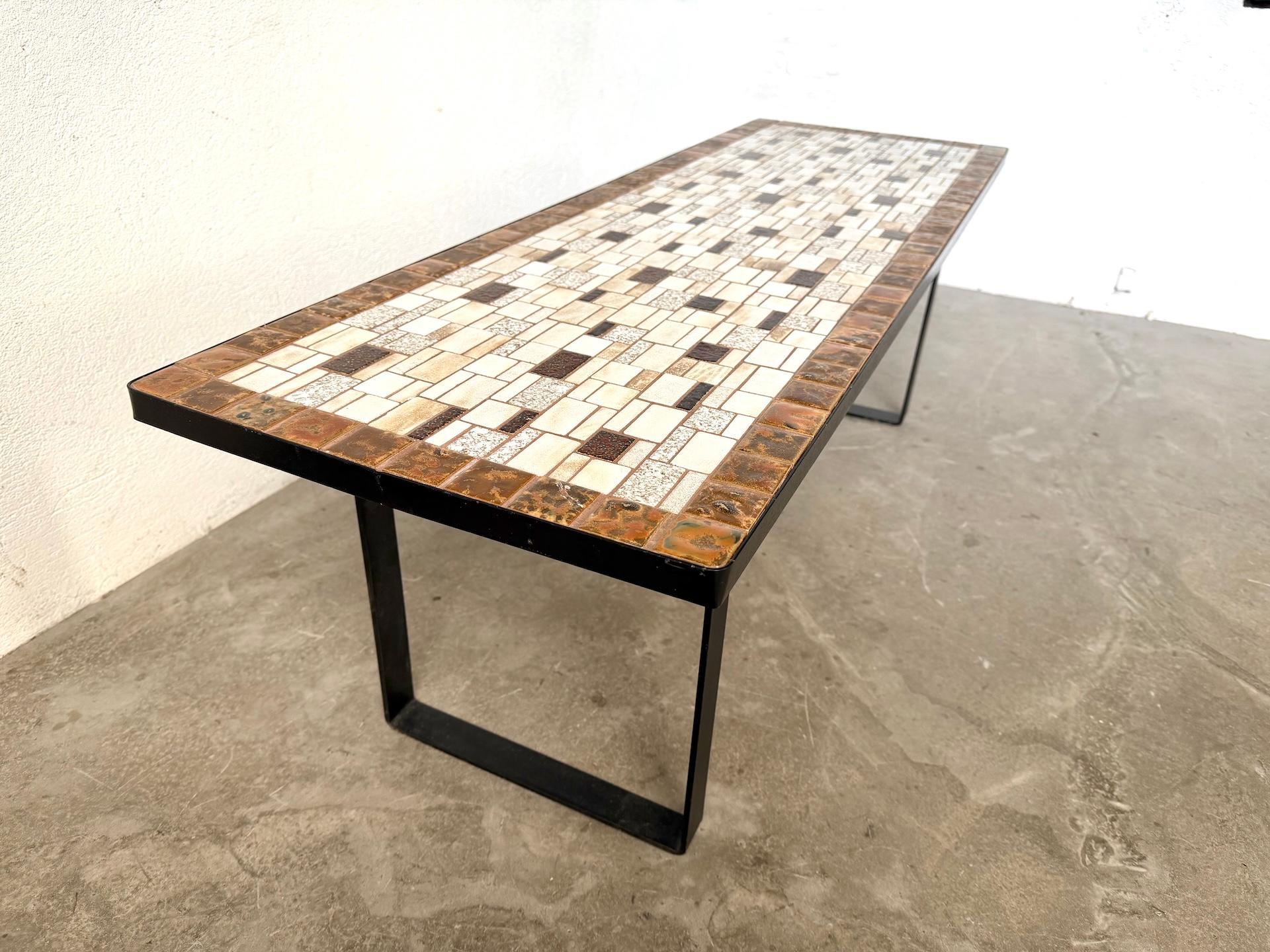 Modernist ceramic coffee table, circa 1960 For Sale 9