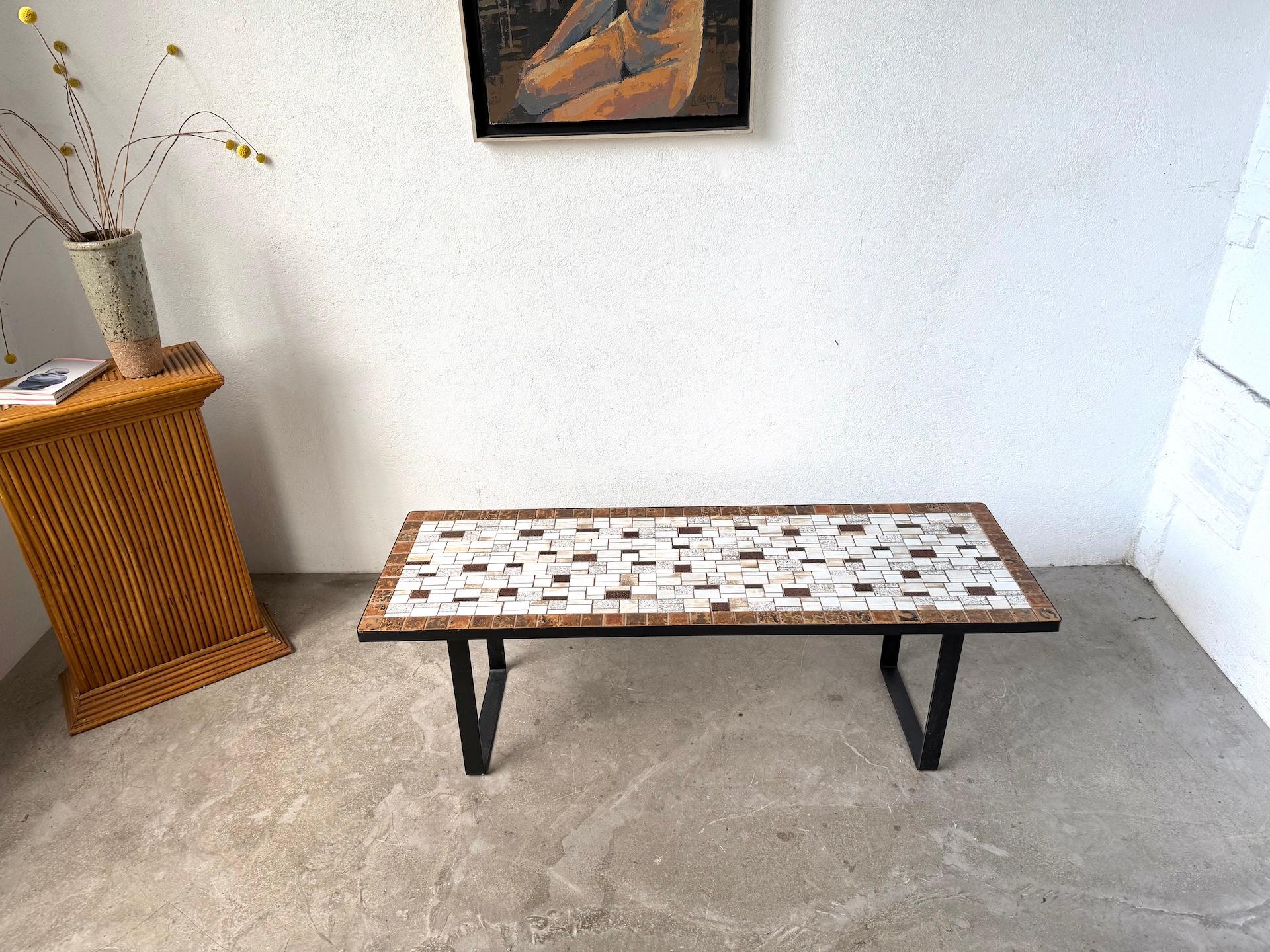 Mid-Century Modern Modernist ceramic coffee table, circa 1960 For Sale