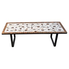 Mesa de centro de cerámica modernista, hacia 1960