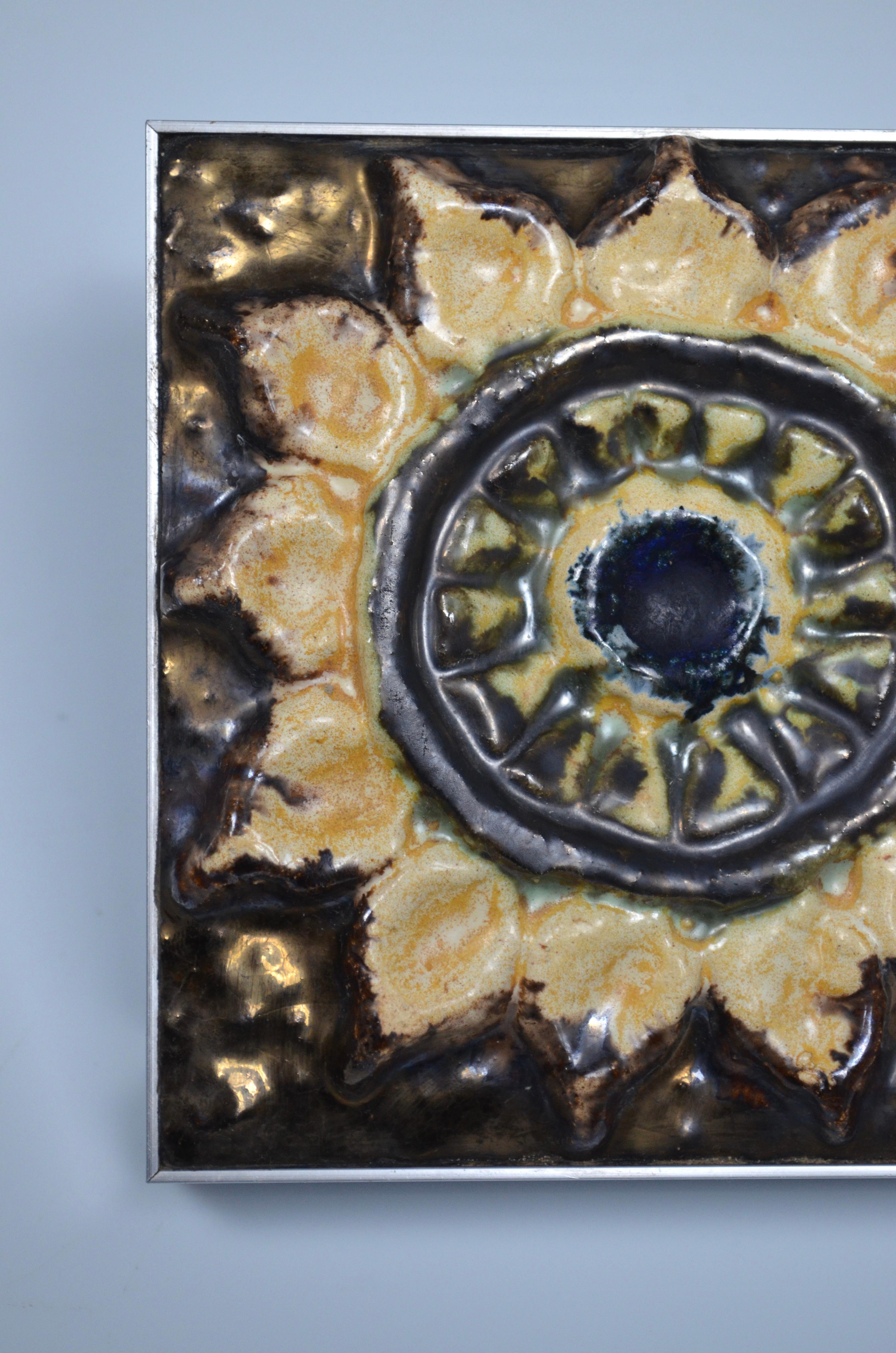 Modernist ceramic door handle on aluminum support, 1950s For Sale 6