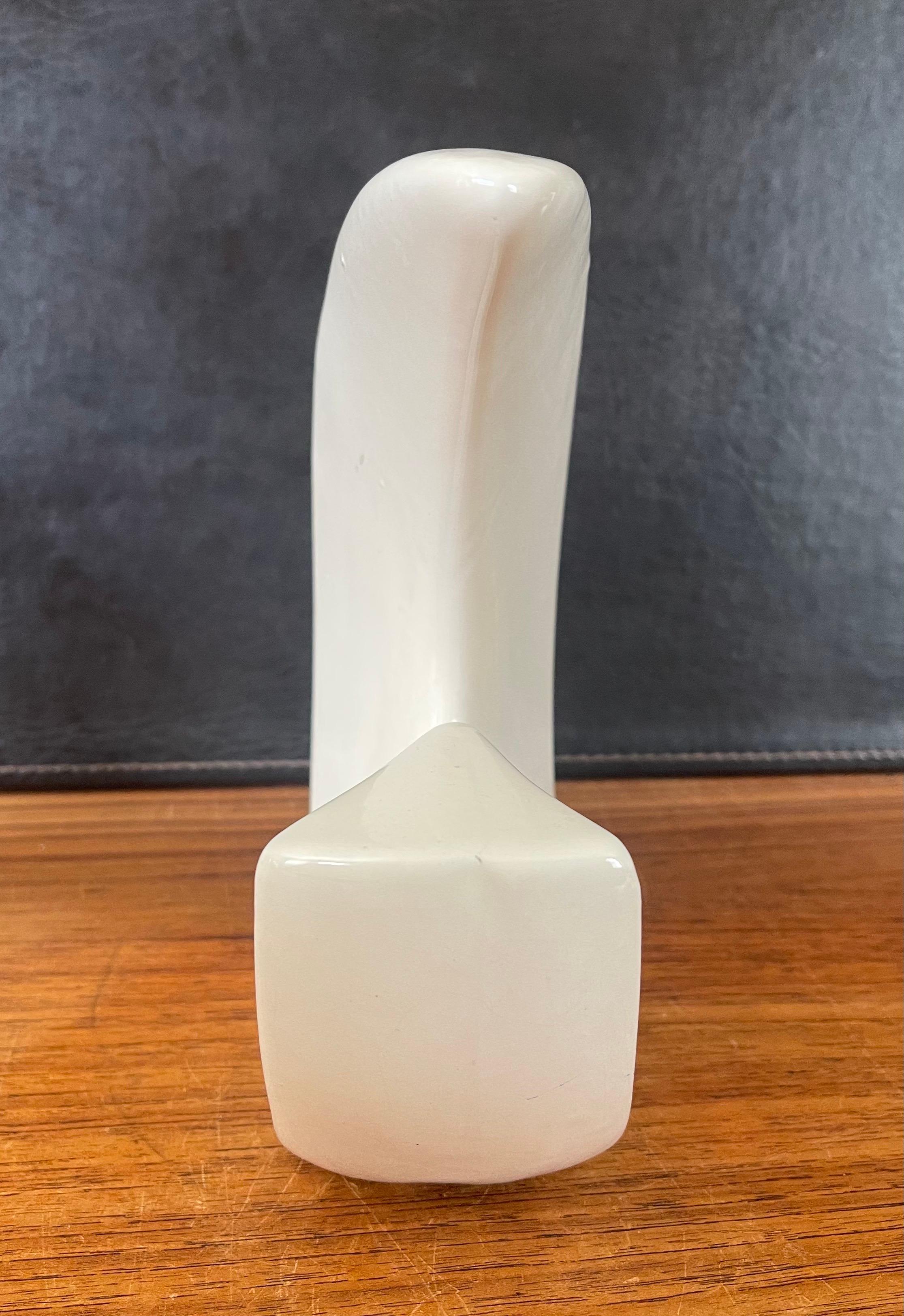 Modernistische Ikebana-Vase aus Keramik (20. Jahrhundert) im Angebot