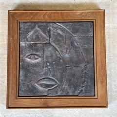 Placa de cerámica modernista con motivos cubistas, década de los 70