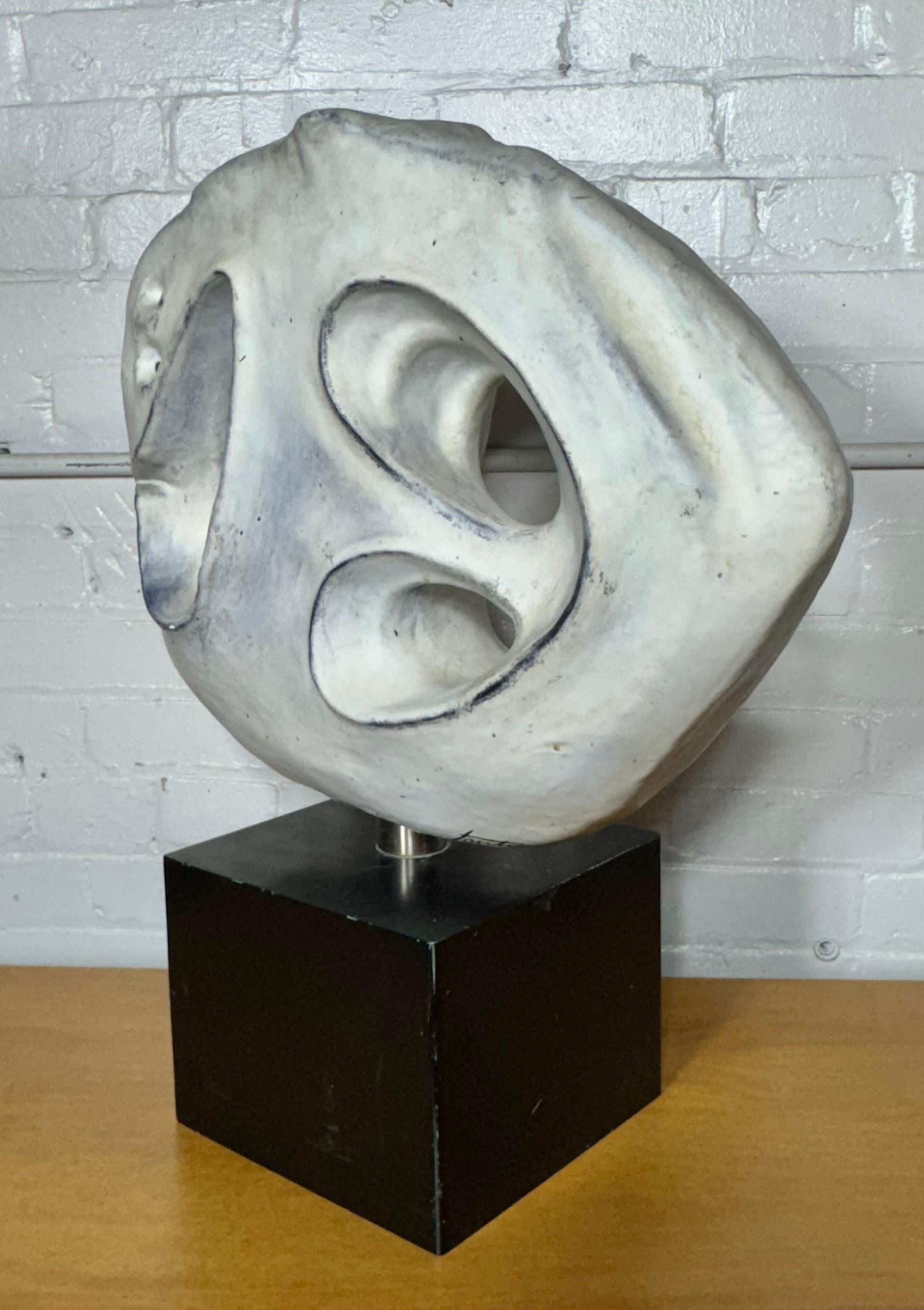 Escultura de cerámica modernista de Marcello Fantoni c. 1974 , Italia Italiano en venta