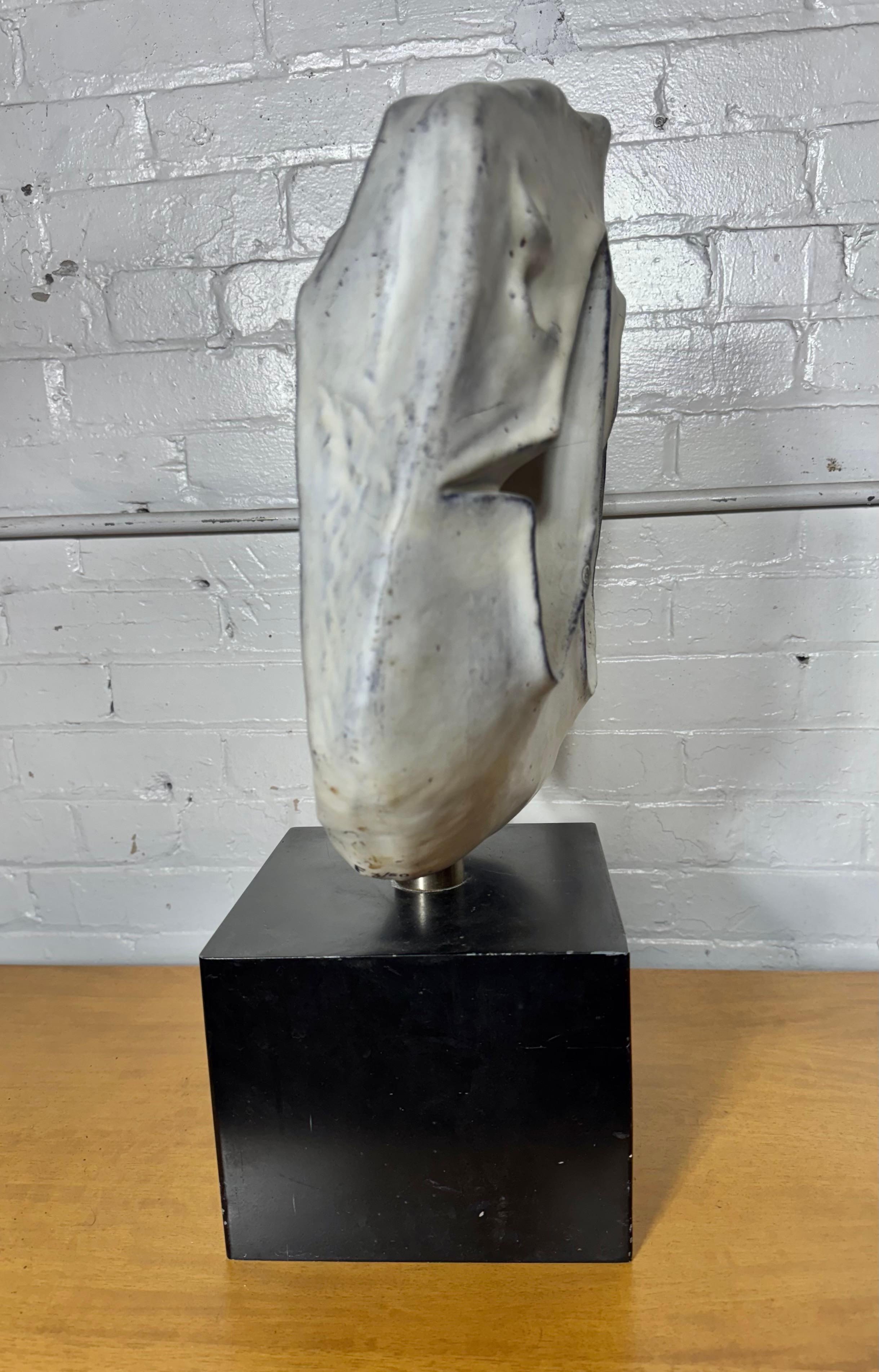 Escultura de cerámica modernista de Marcello Fantoni c. 1974 , Italia en venta 1