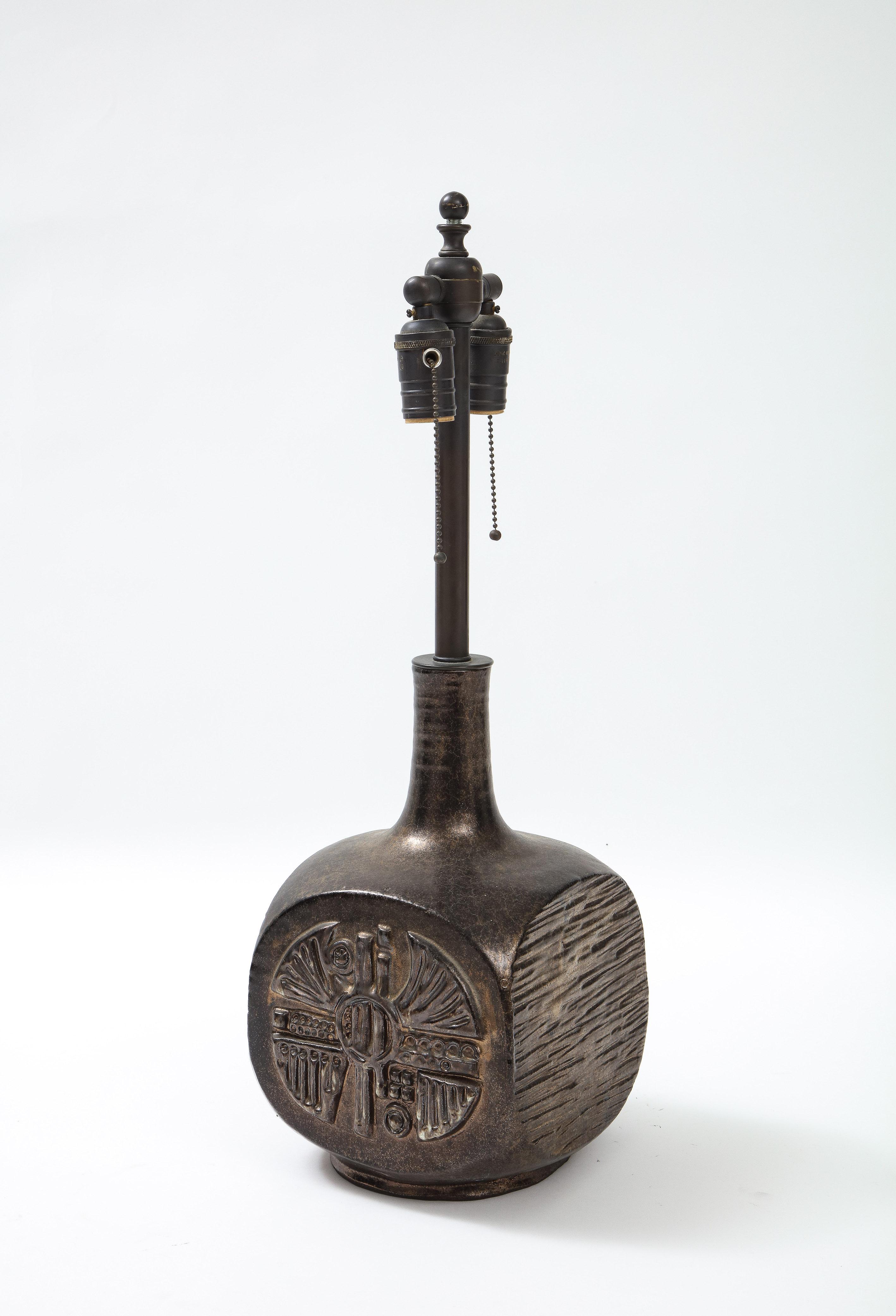 Modernist Ceramic Table Lamp by Emiel Laskaris For Sale 4