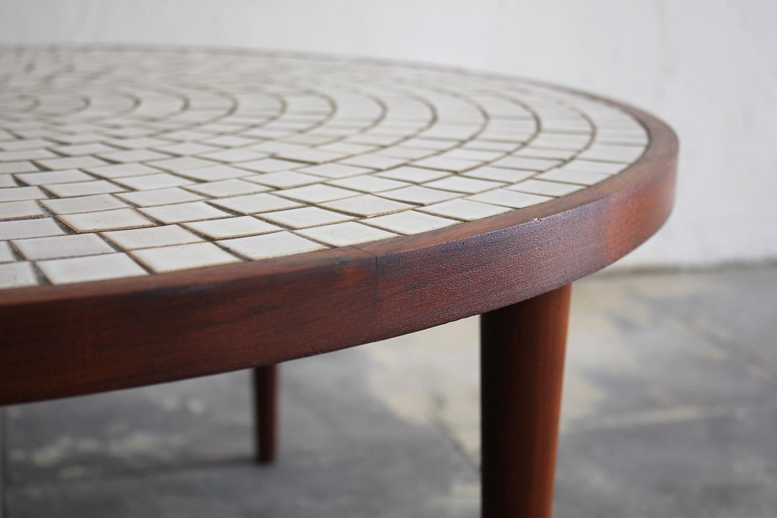 Modernist Ceramic Tile-Top Gordon & Jane Martz Walnut Round Coffee Table 2
