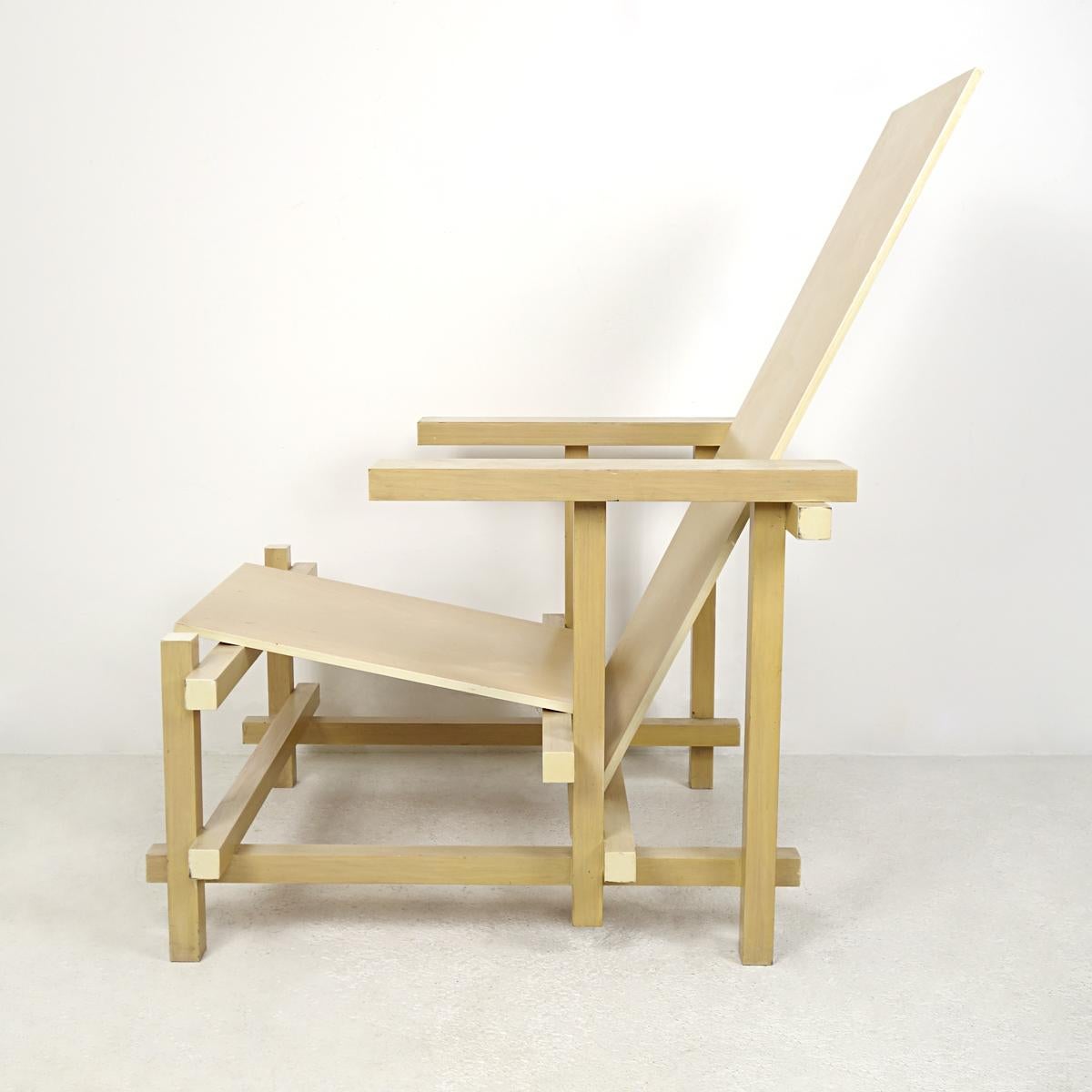 Dutch Modernist Chair Made of Uncolored Lacquered Wood after Gerrit Rietveld's Design