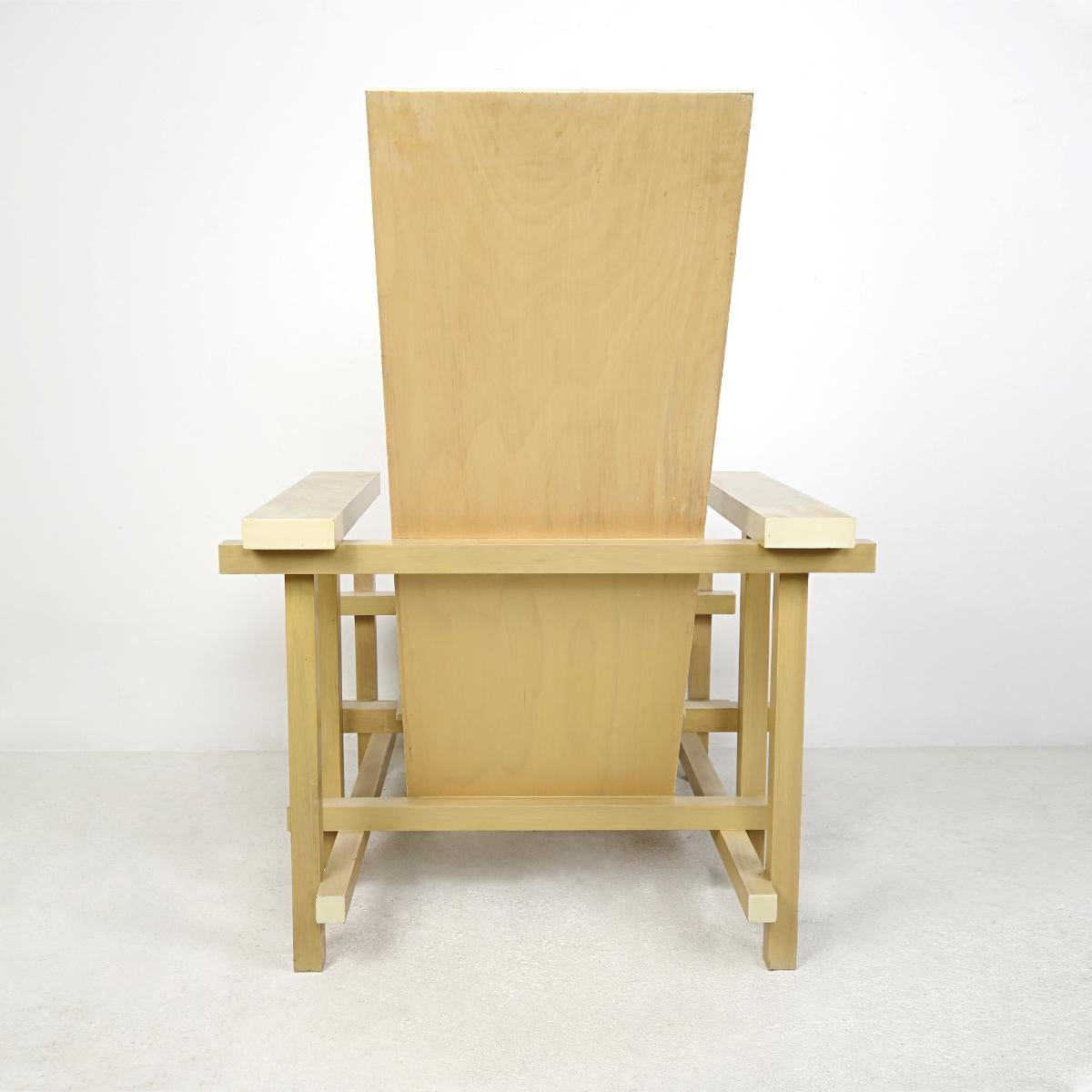 20th Century Modernist Chair Made of Uncolored Lacquered Wood after Gerrit Rietveld's Design