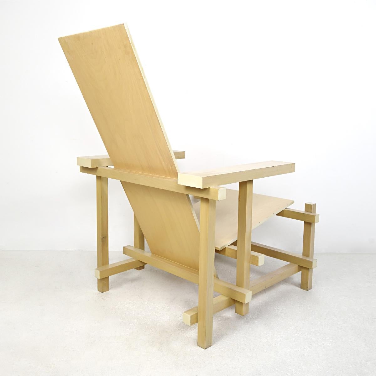 Modernist Chair Made of Uncolored Lacquered Wood after Gerrit Rietveld's Design 1