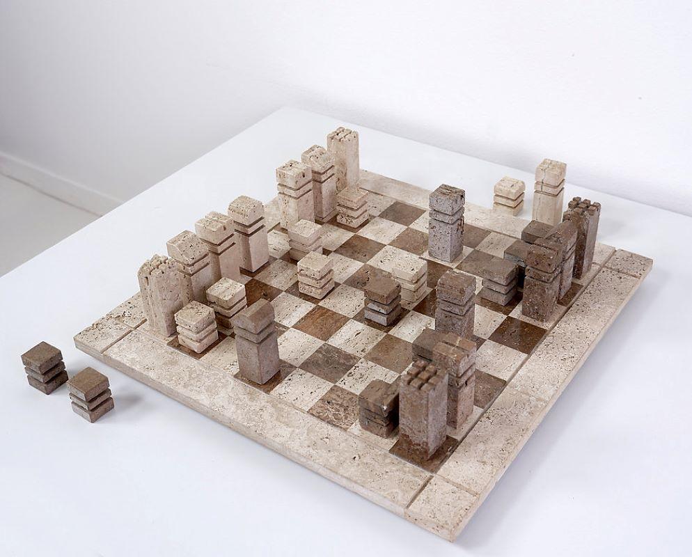 Modernist Chess Game in Two Colored Travertine, Italy 1970s For Sale 6
