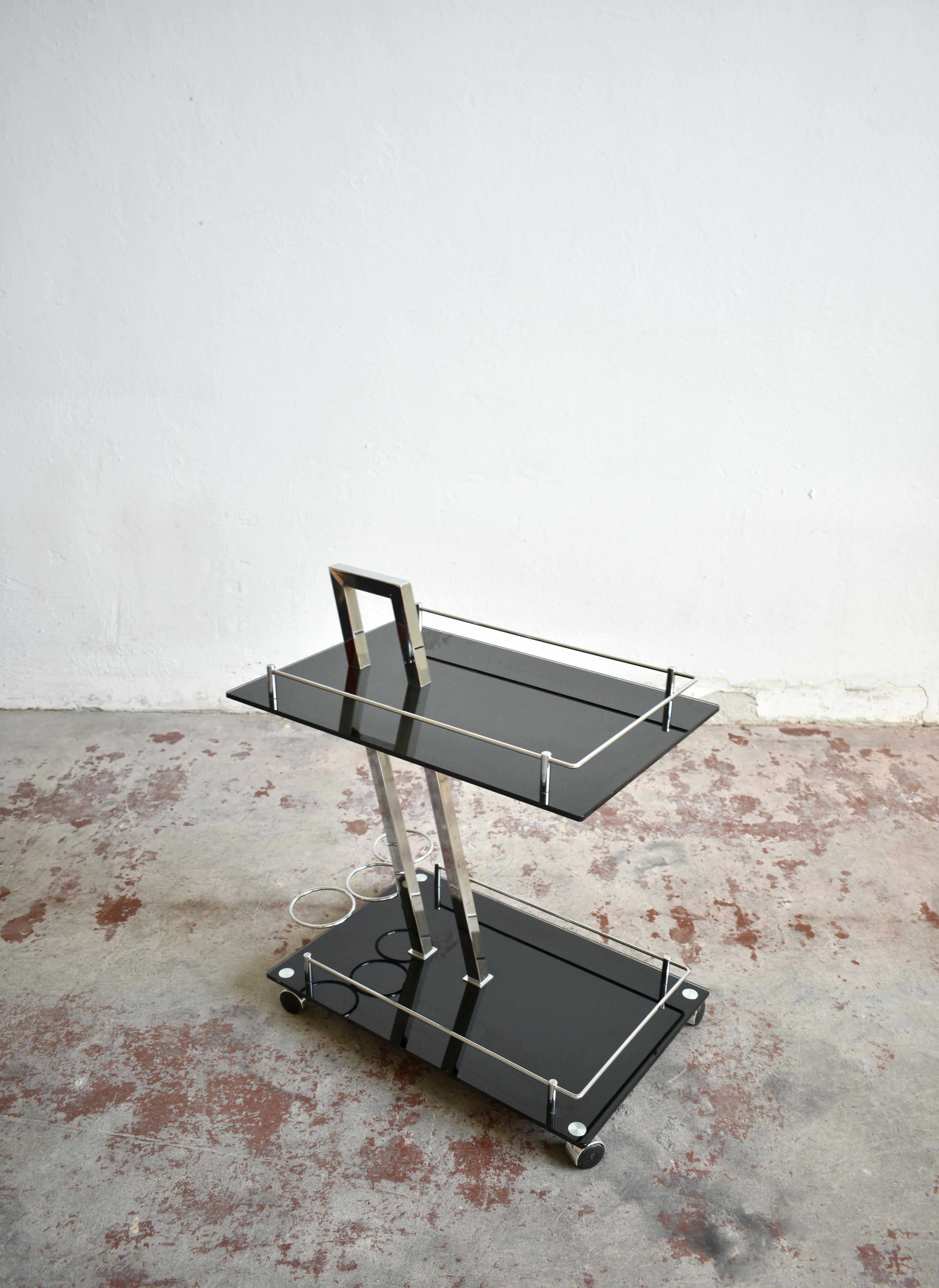 Modernist Chrome and Glass Bar Cart Trolley Attributed to Willy Rizzo, 1970s 2