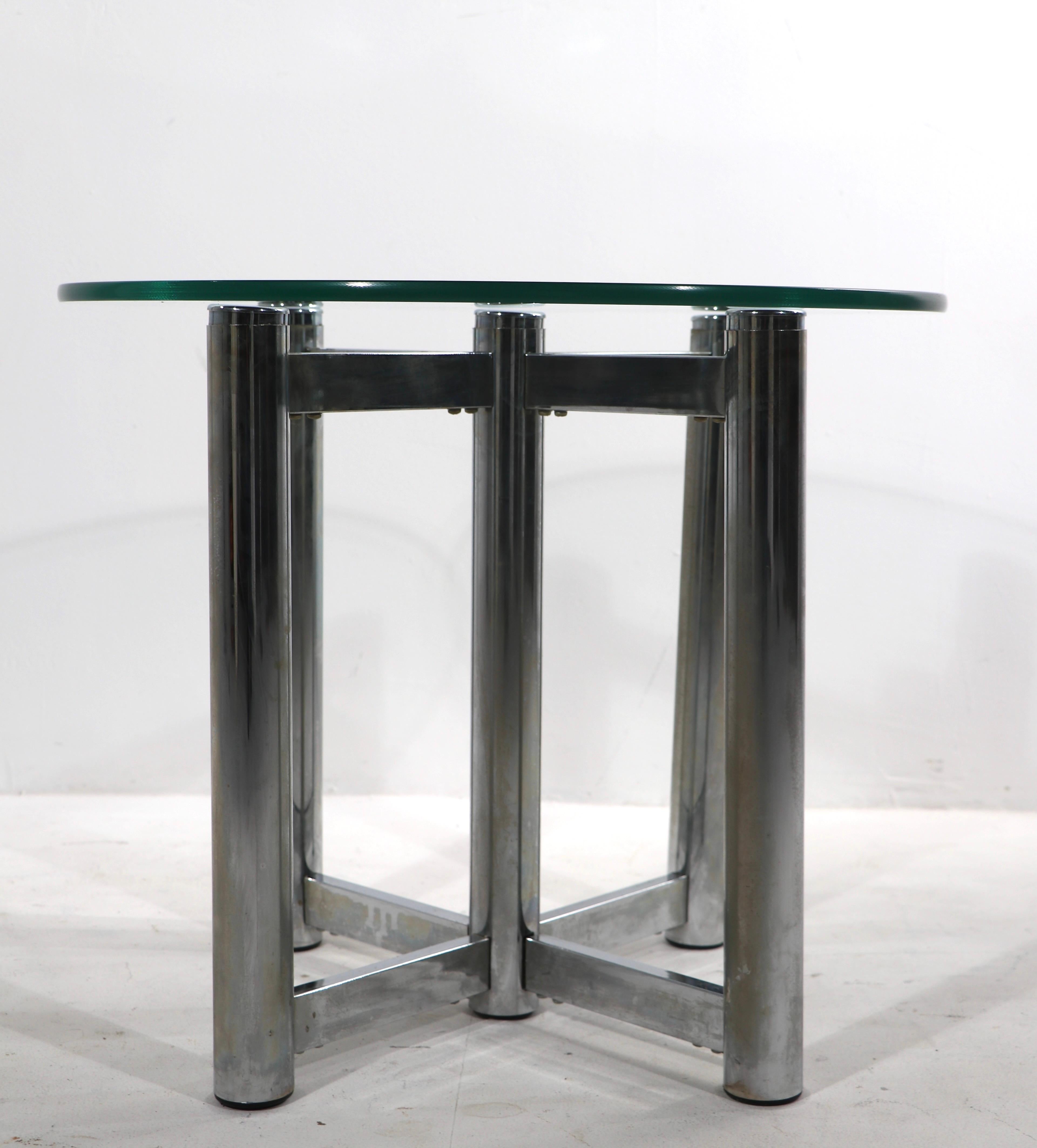 Modernist Chrome and Glass Side, End Table after Baughman In Good Condition For Sale In New York, NY