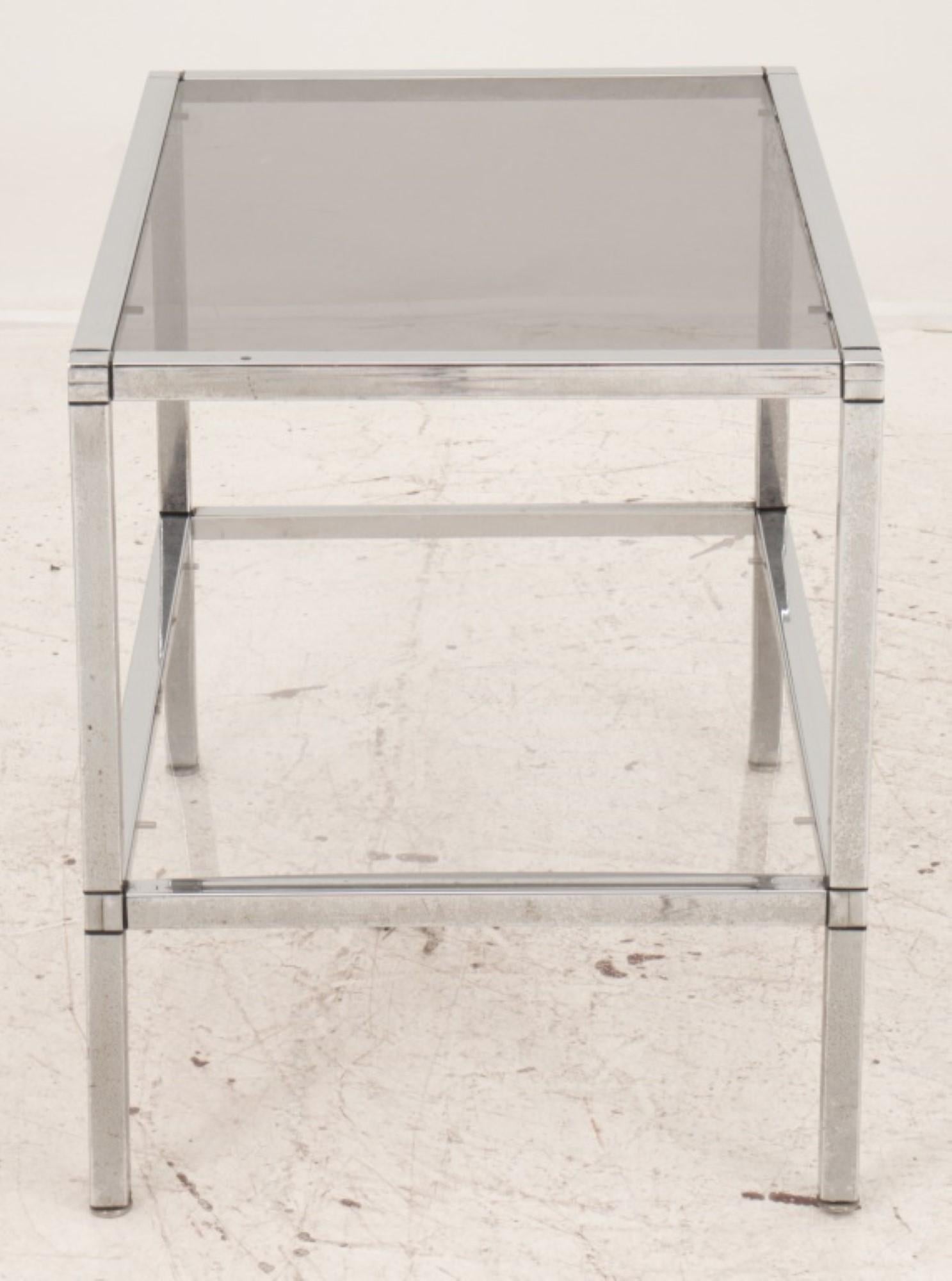 Modernist Chrome and Glass Tiered Table In Good Condition For Sale In New York, NY