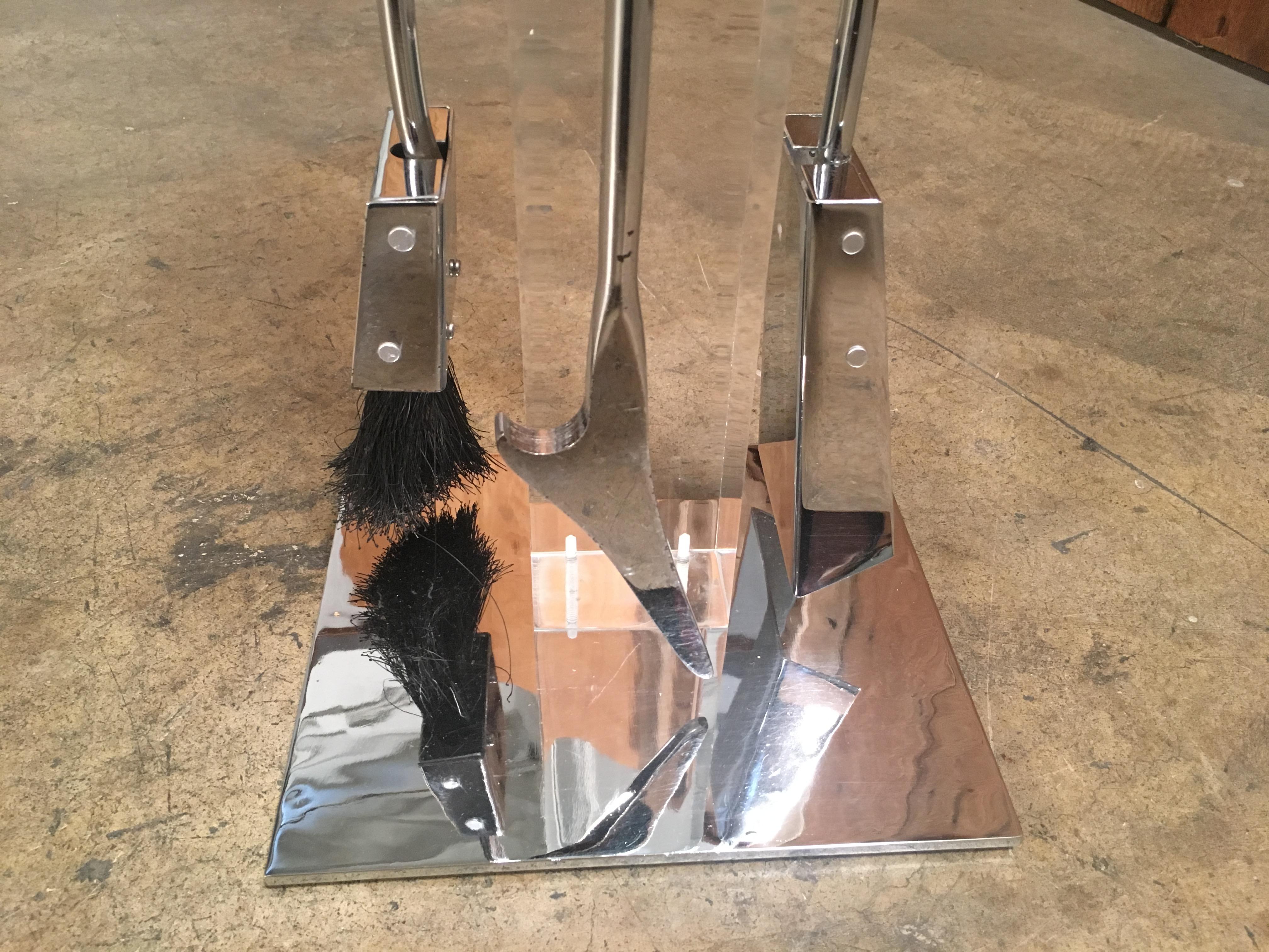Modernist Chrome and Lucite Fireplace Tools Set 9
