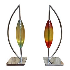 Sculpture moderniste en chrome et lucite