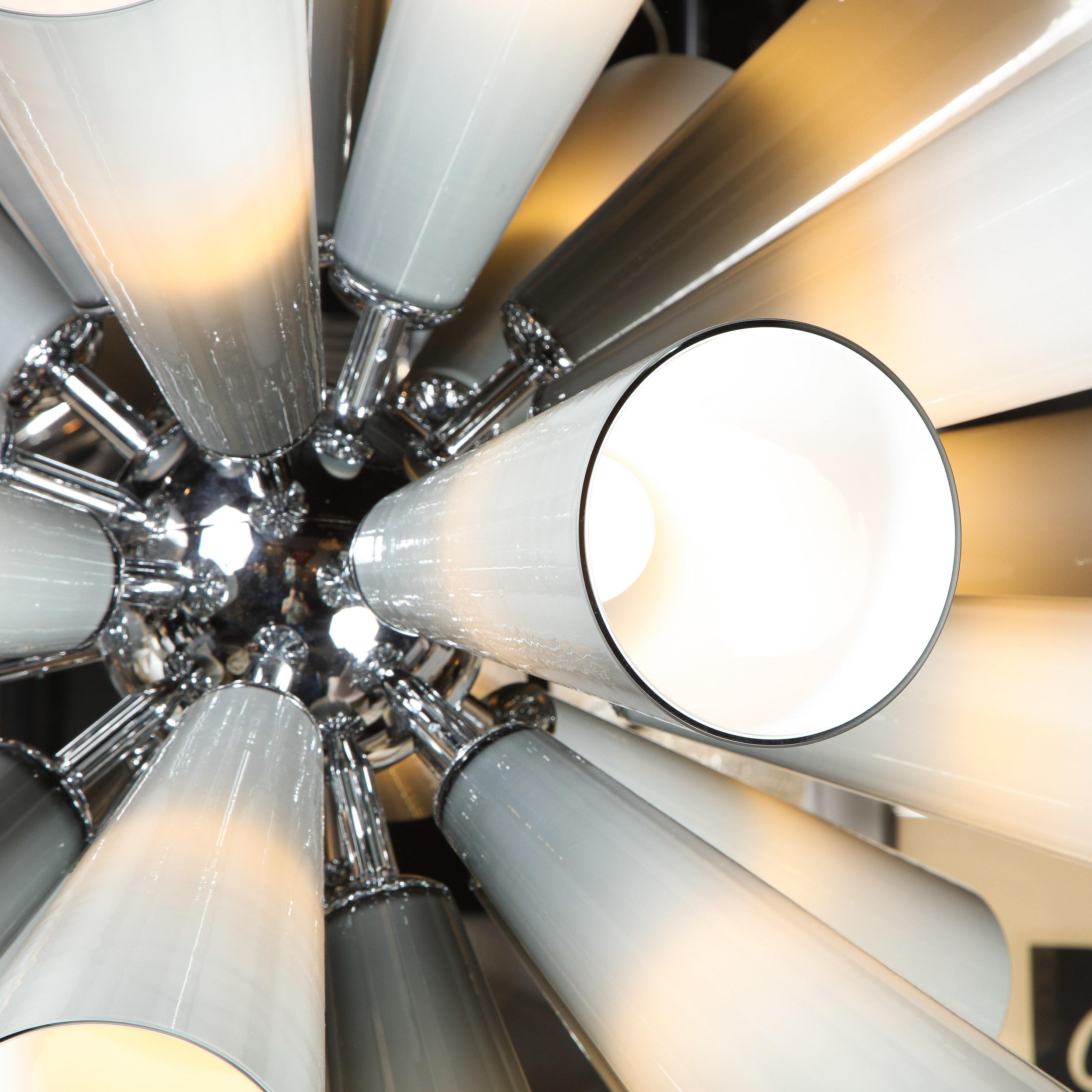 Lampadario modernista cromato con paralumi conici grigio Murano di High Style Deco In condizioni Nuovo in vendita a New York, NY