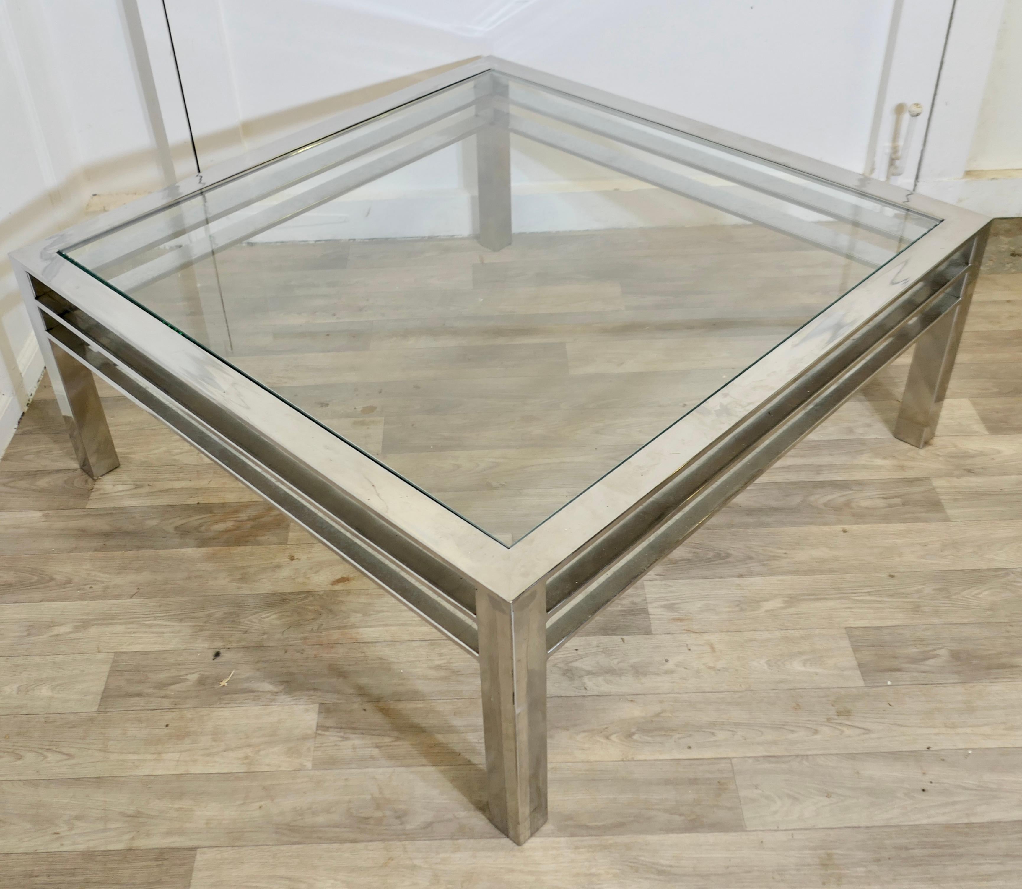 Modernist Chrome Coffee Table from the 1970s For Sale 1