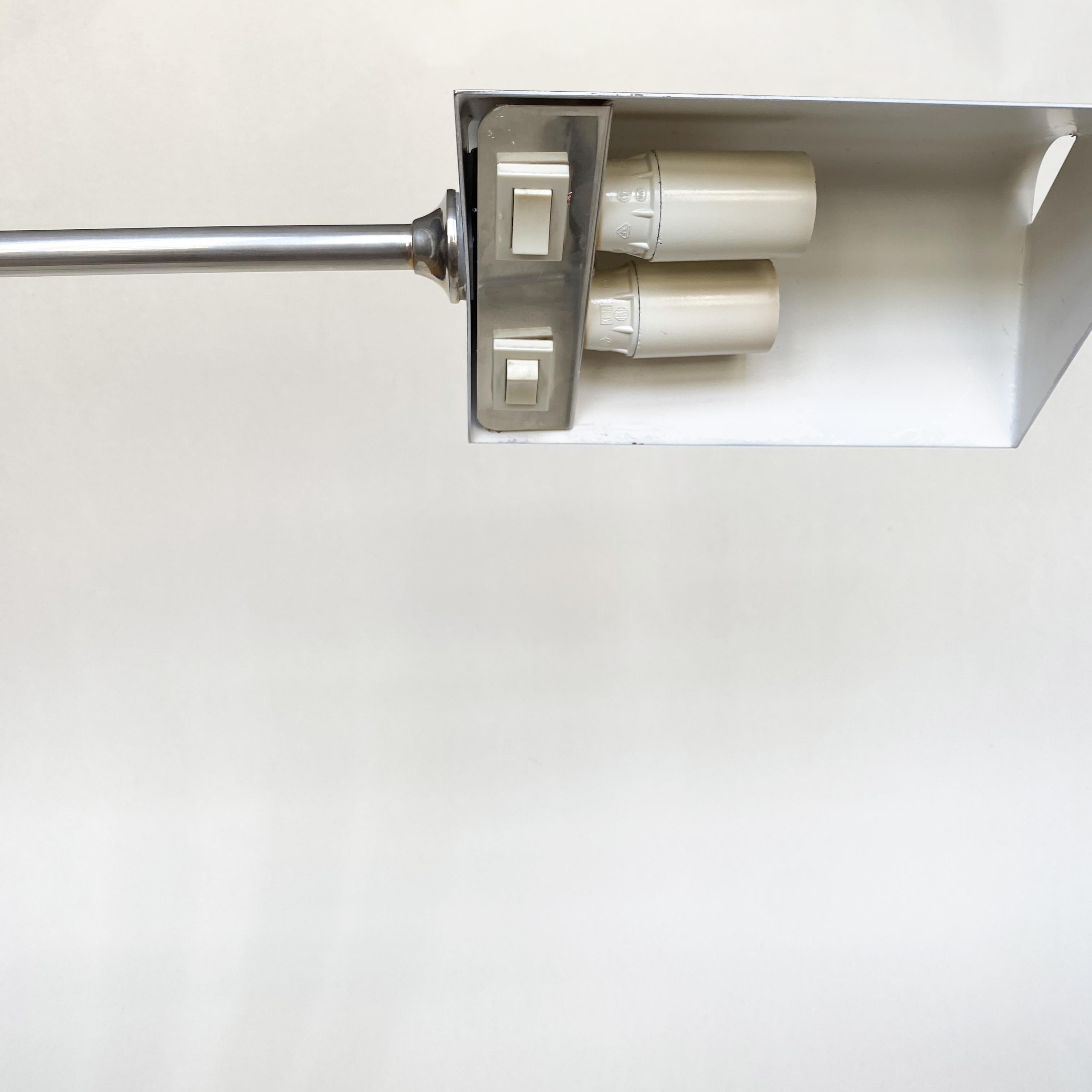 Modernist Chrome Desk Lamp by Roger Nathan for Saint Germain Lumière, 1970s. 1