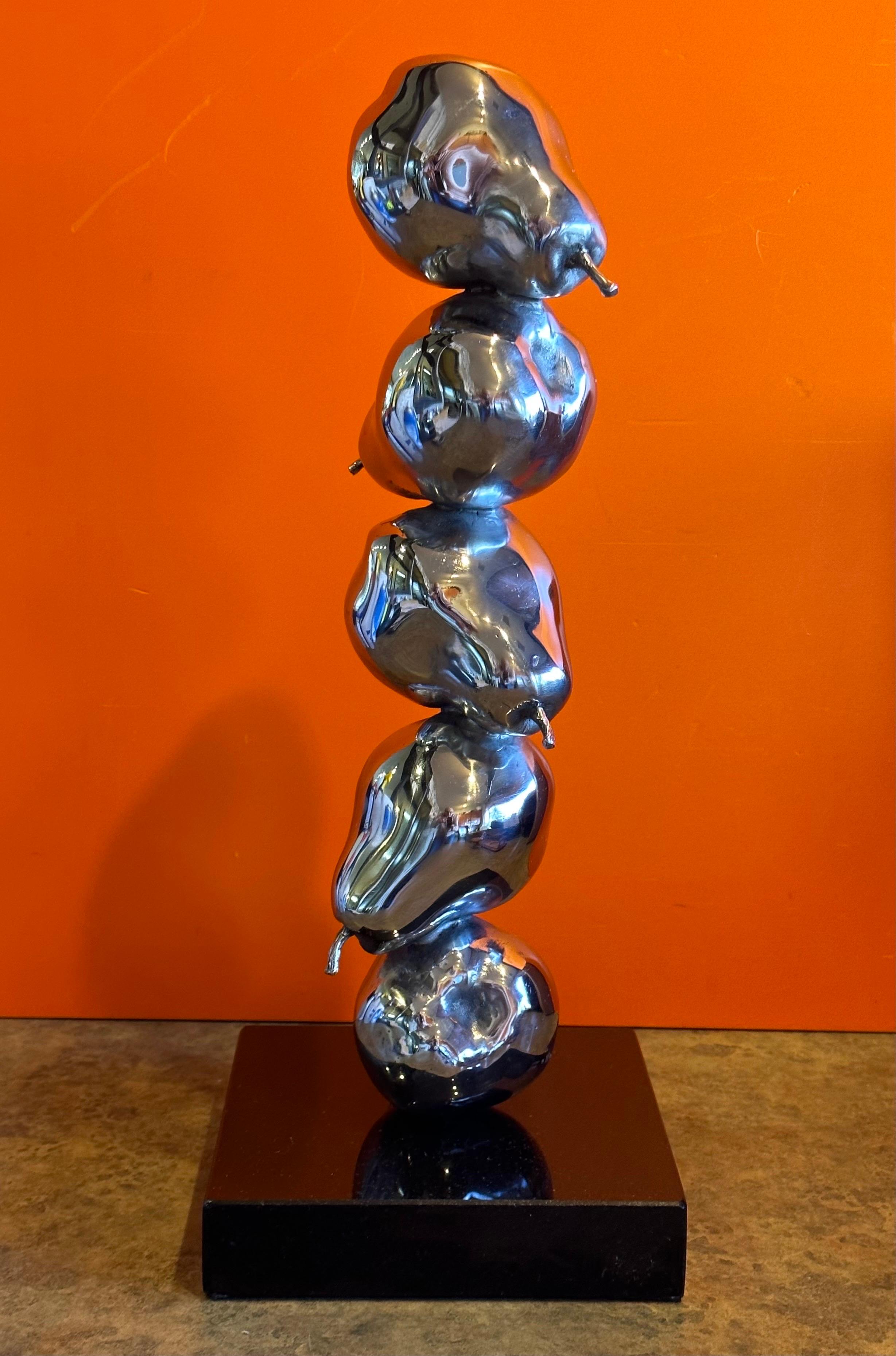Modernist Chrome on Black Marble Stacked Pears Sculpture In Good Condition For Sale In San Diego, CA