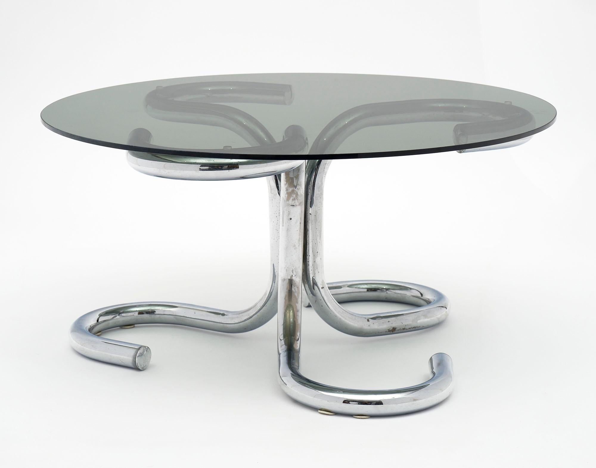 Mid-Century Modern Table d'appoint chromée moderniste en vente