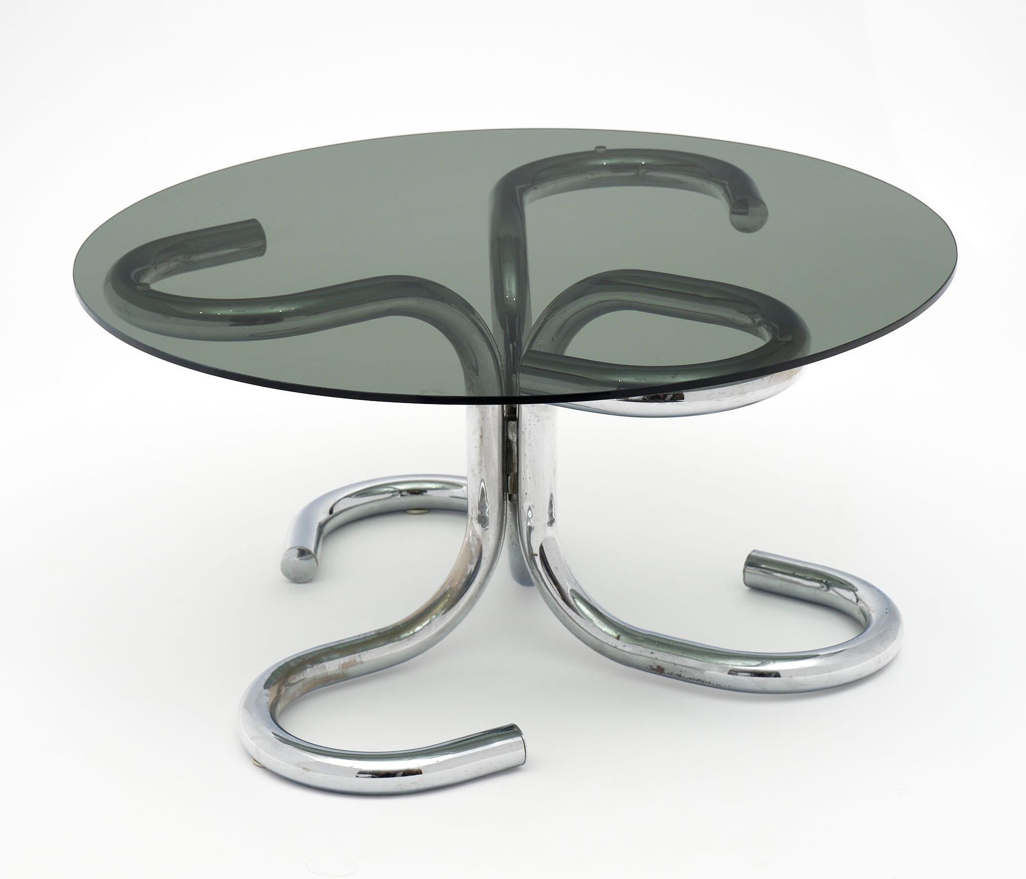 Modernist Chrome Side Table In Good Condition For Sale In Austin, TX