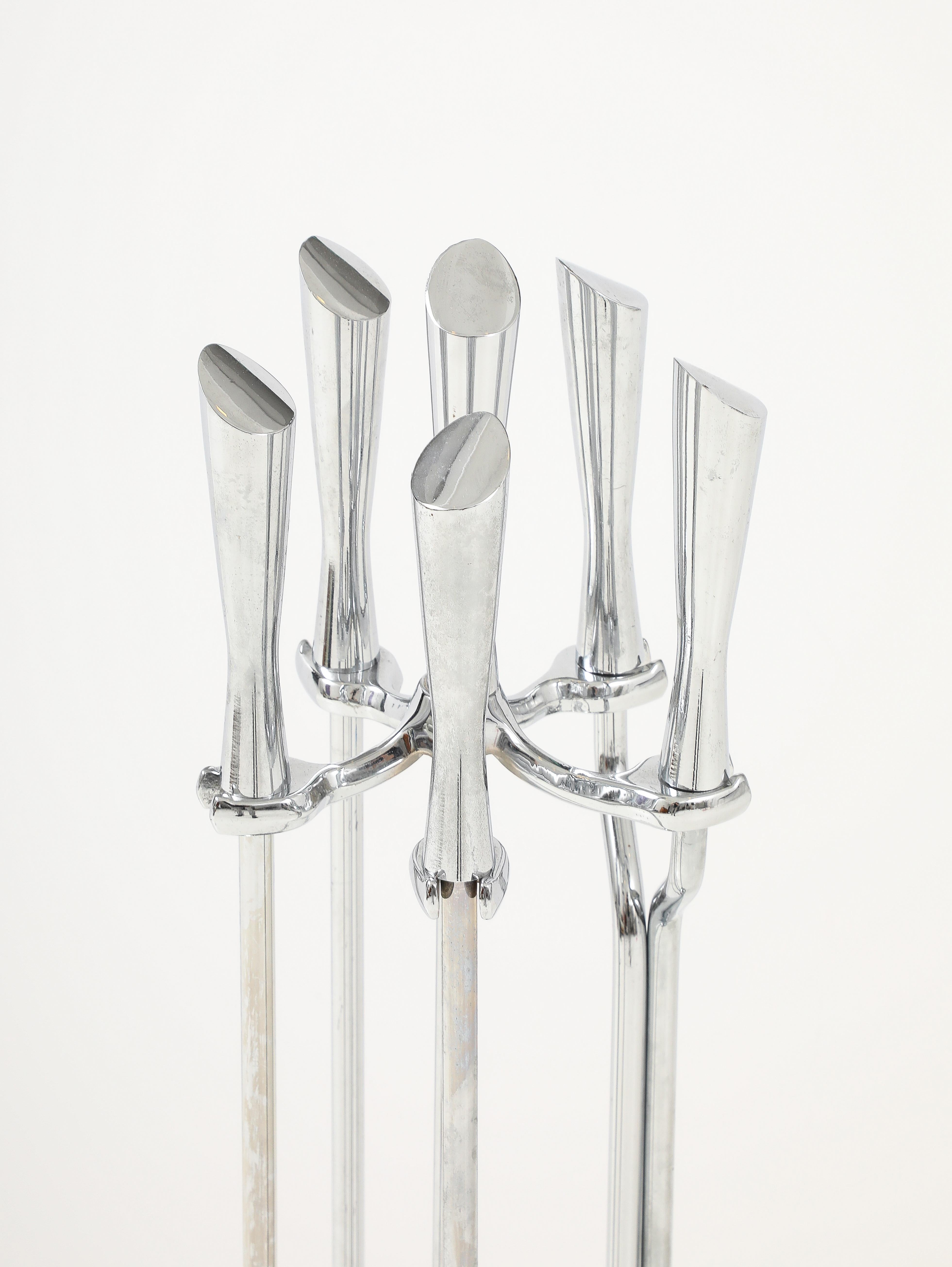 Outils de cheminée modernistes chromés, style Karl Springer en vente 2