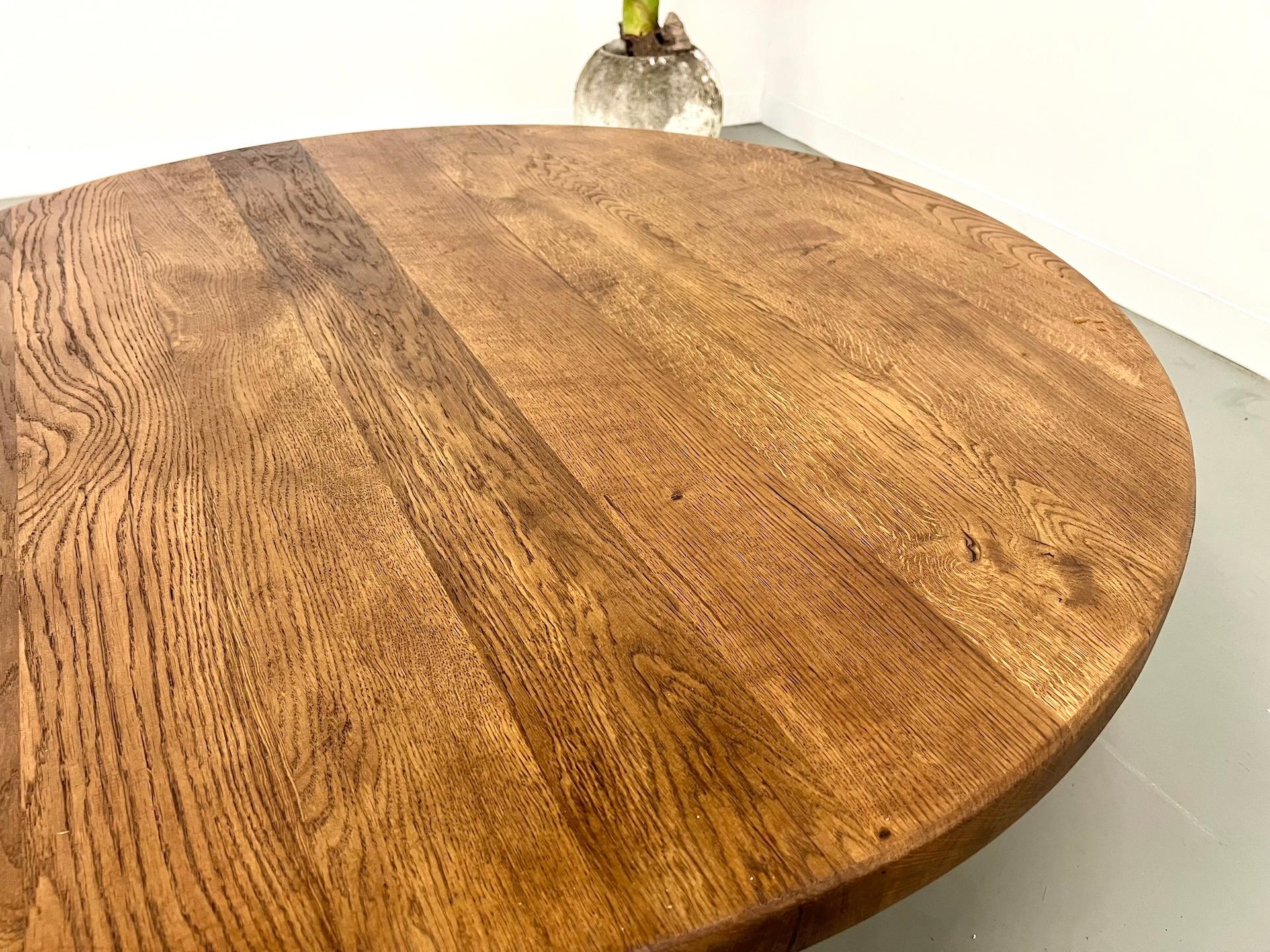 Table basse circulaire moderniste en Oak Oak, France, 1950 en vente 5