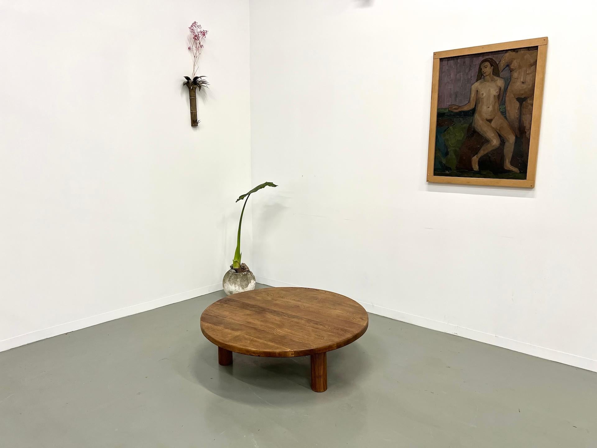 Table basse circulaire moderniste en Oak Oak, France, 1950 en vente 9