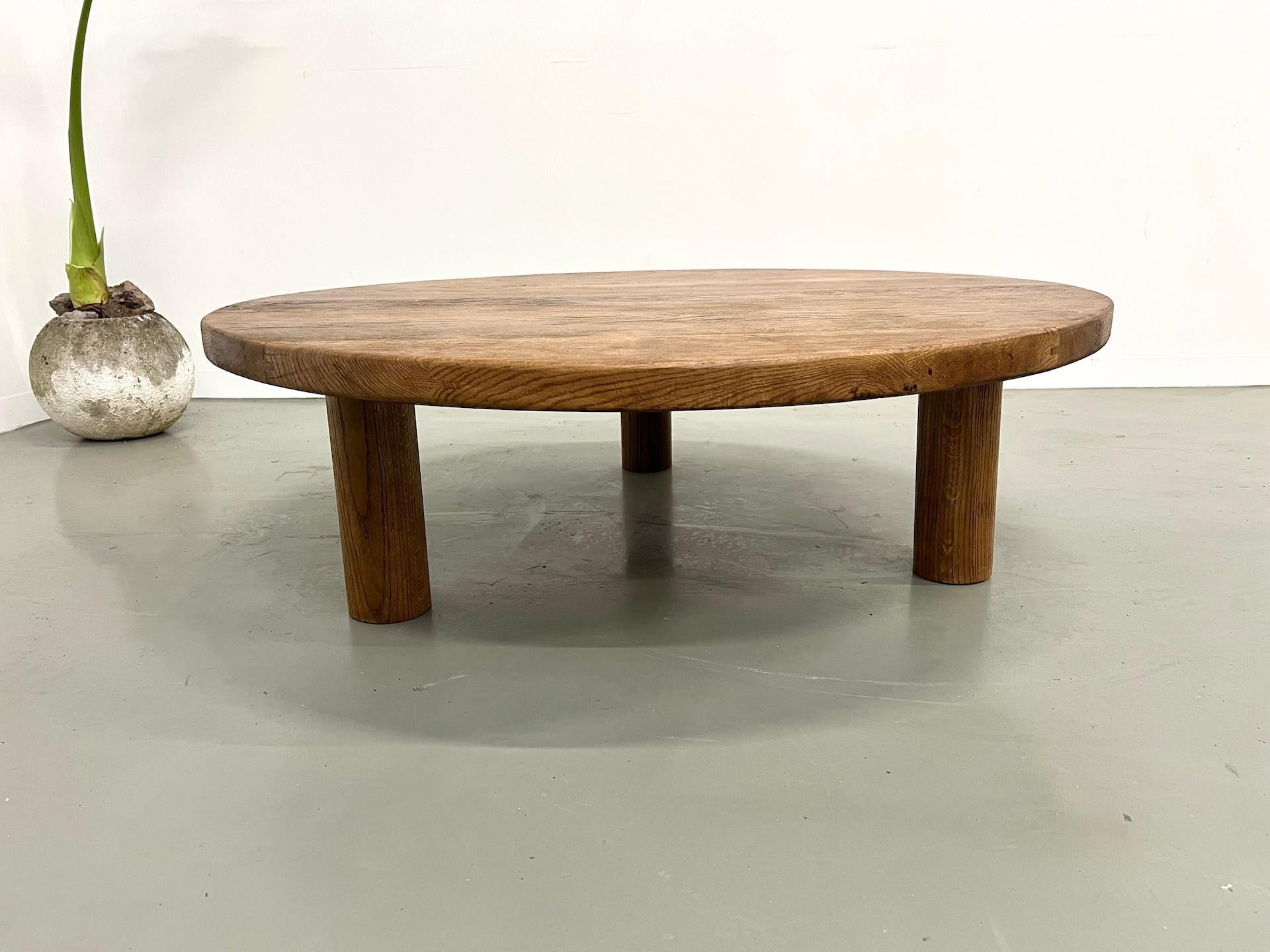 Chêne Table basse circulaire moderniste en Oak Oak, France, 1950 en vente