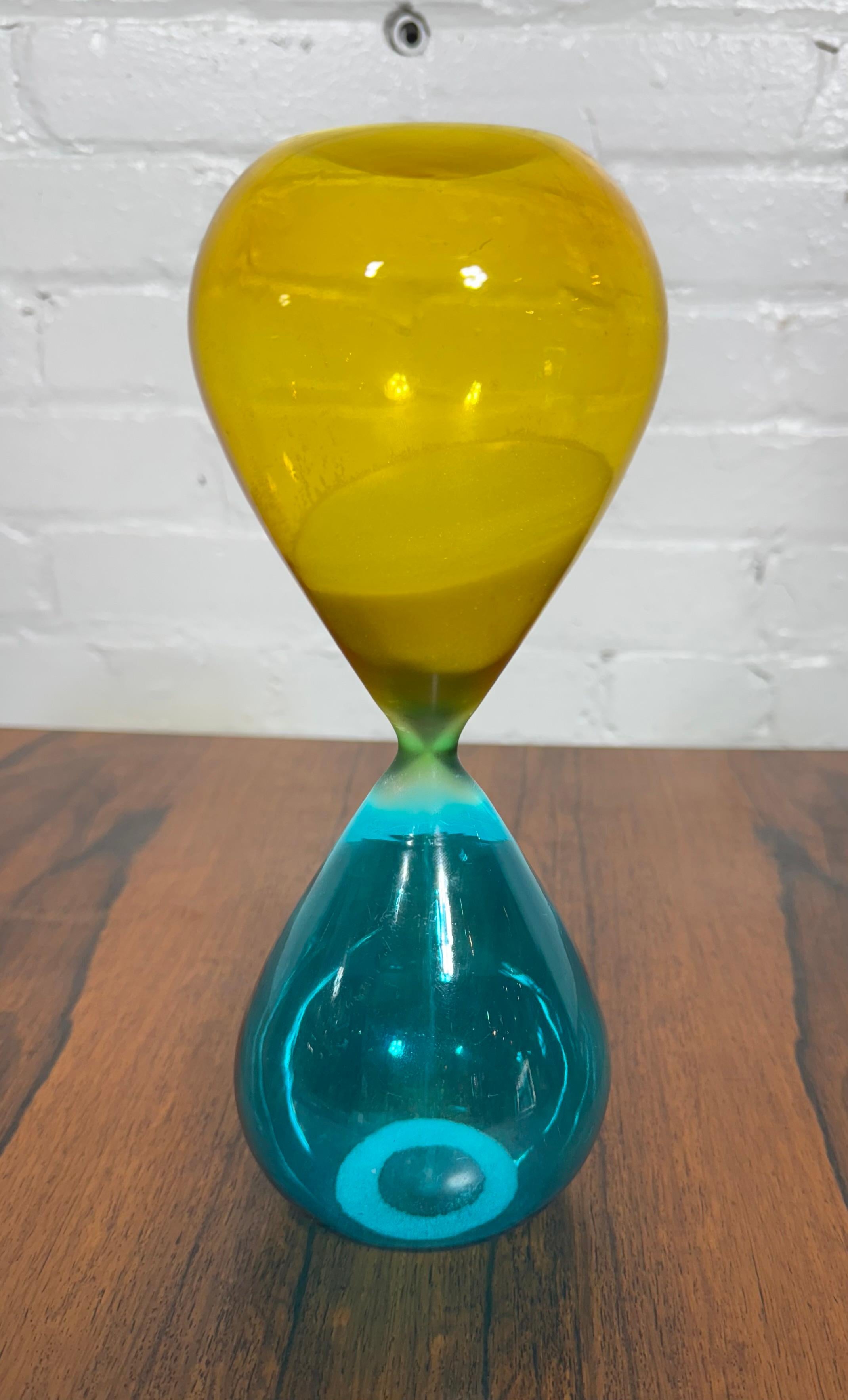 Modernist Clessidra Hourglass in Aquamarine/Bamboo by Venini In Good Condition For Sale In Buffalo, NY