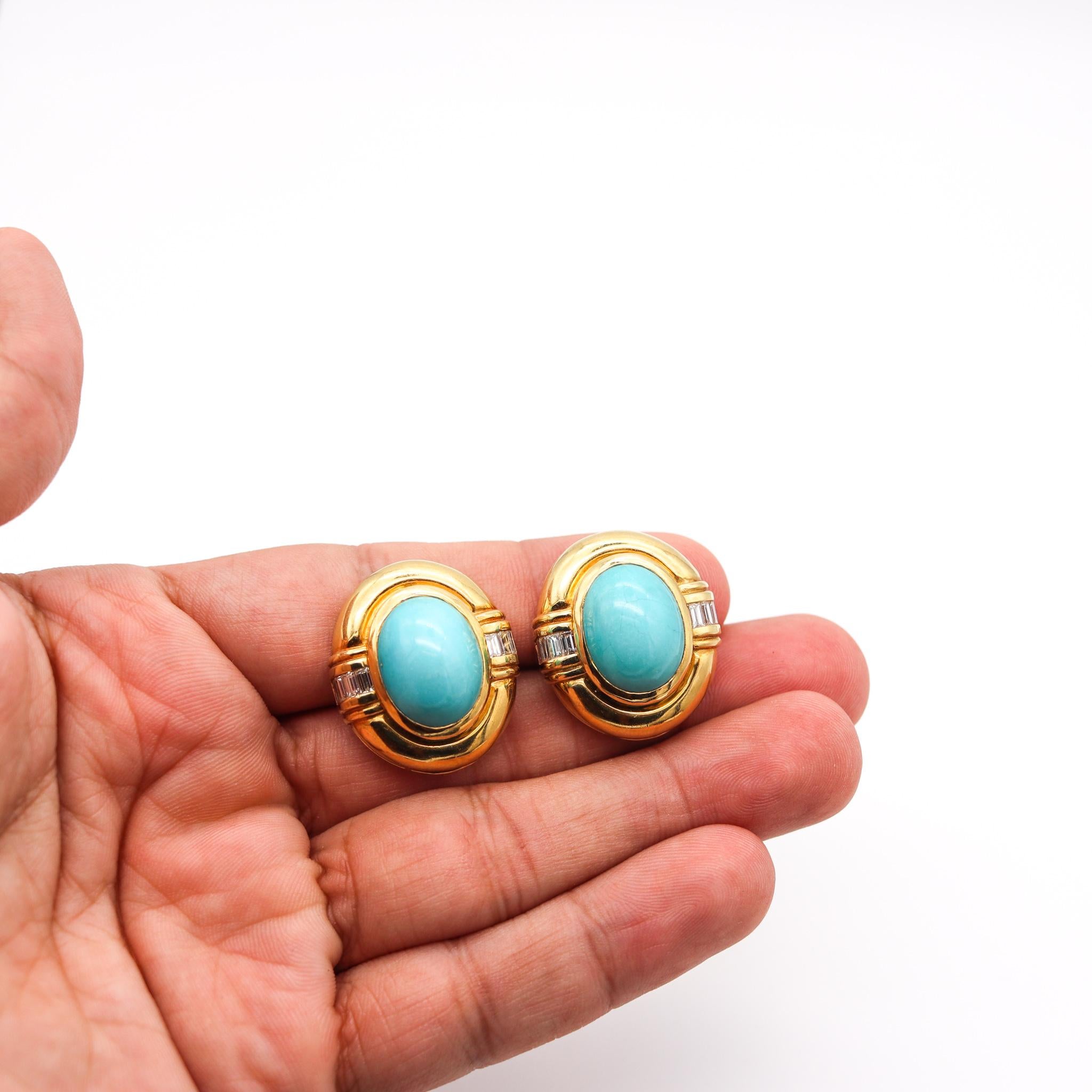Modernist Clip Earrings 18Kt Yellow Gold With 29.14 Ctw Turquoises & VS Diamonds In Excellent Condition In Miami, FL