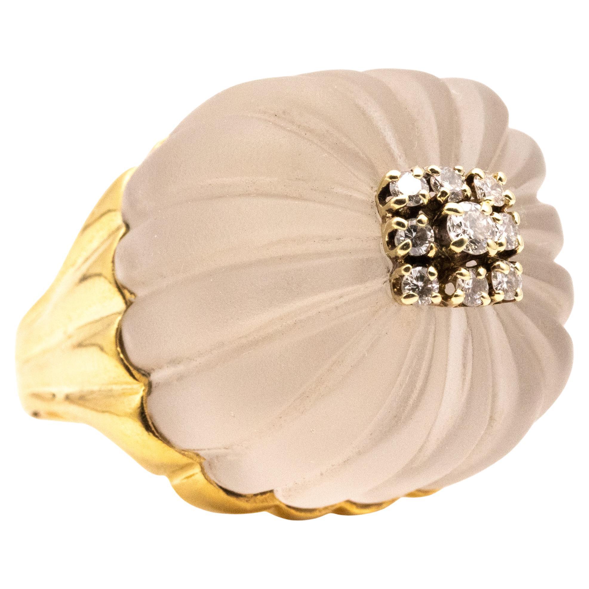 Modernist Cocktail Ring in 18kt Gold with Carved Rock Quartz and VS Diamonds