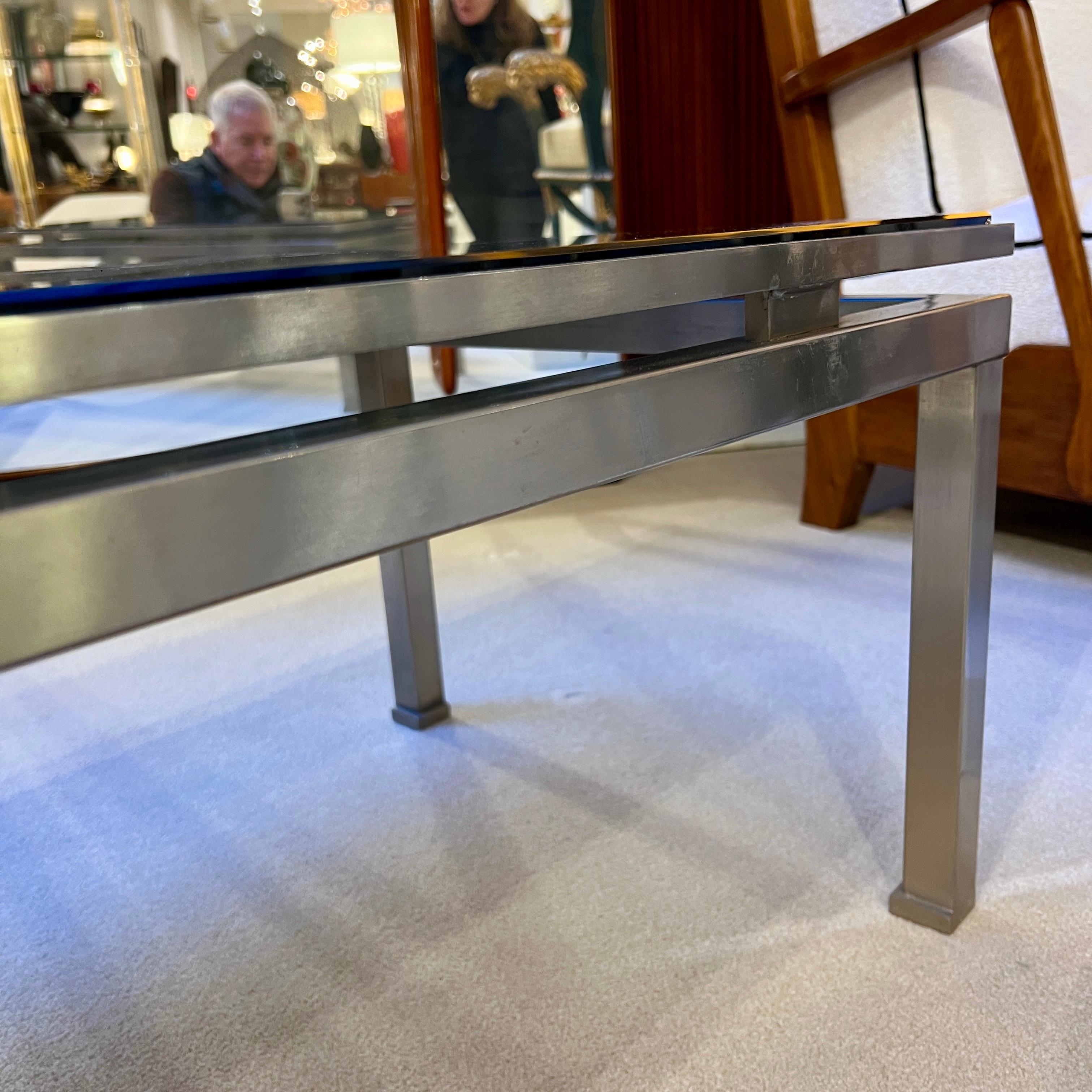 Modernistischer Cocktailtisch der Moderne von Guy Lefevre für Maison Jansen im Angebot 5