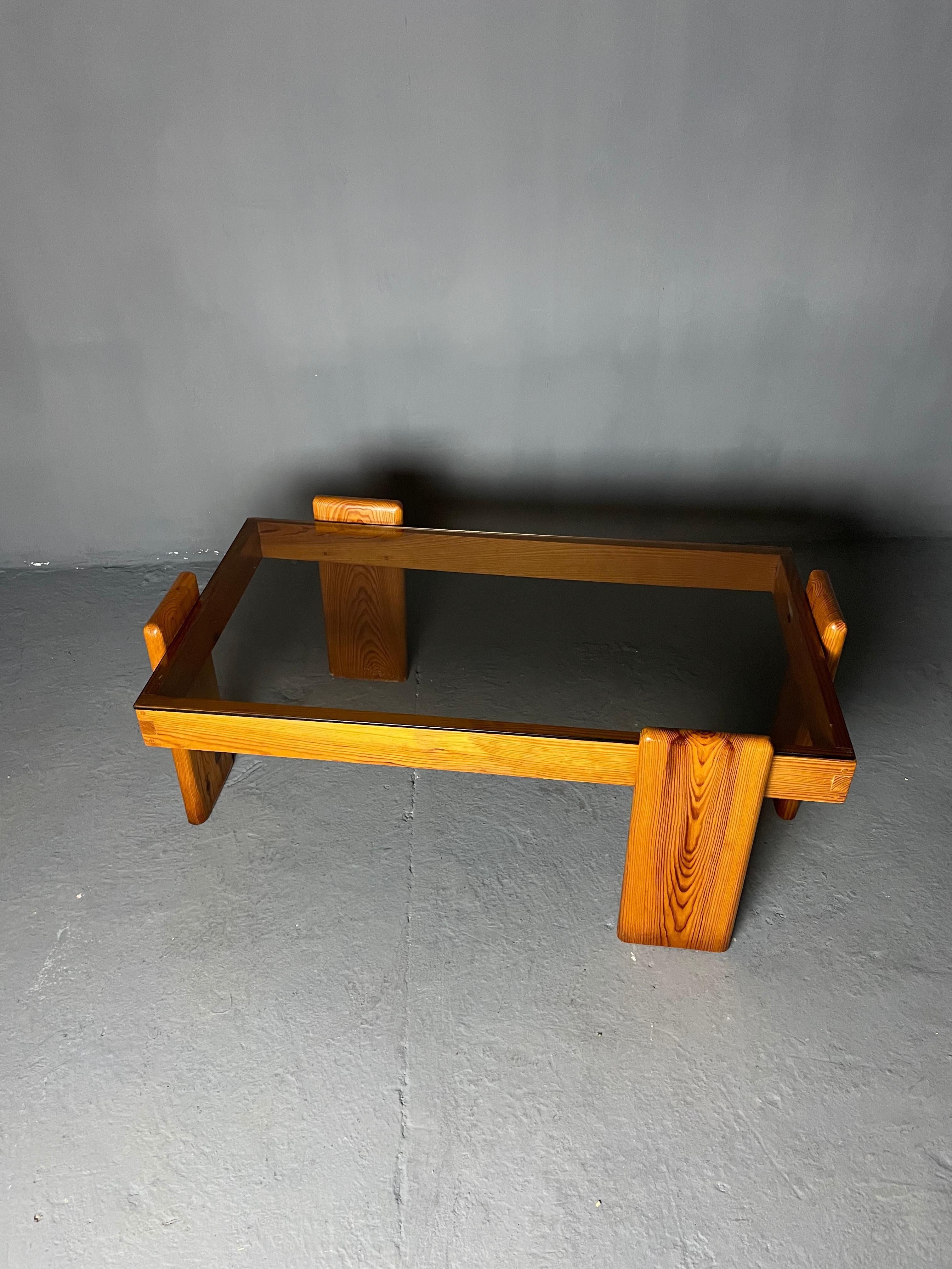 Modernist Coffee Table in Pine by Rainer Daumiler In Good Condition In LYON, FR