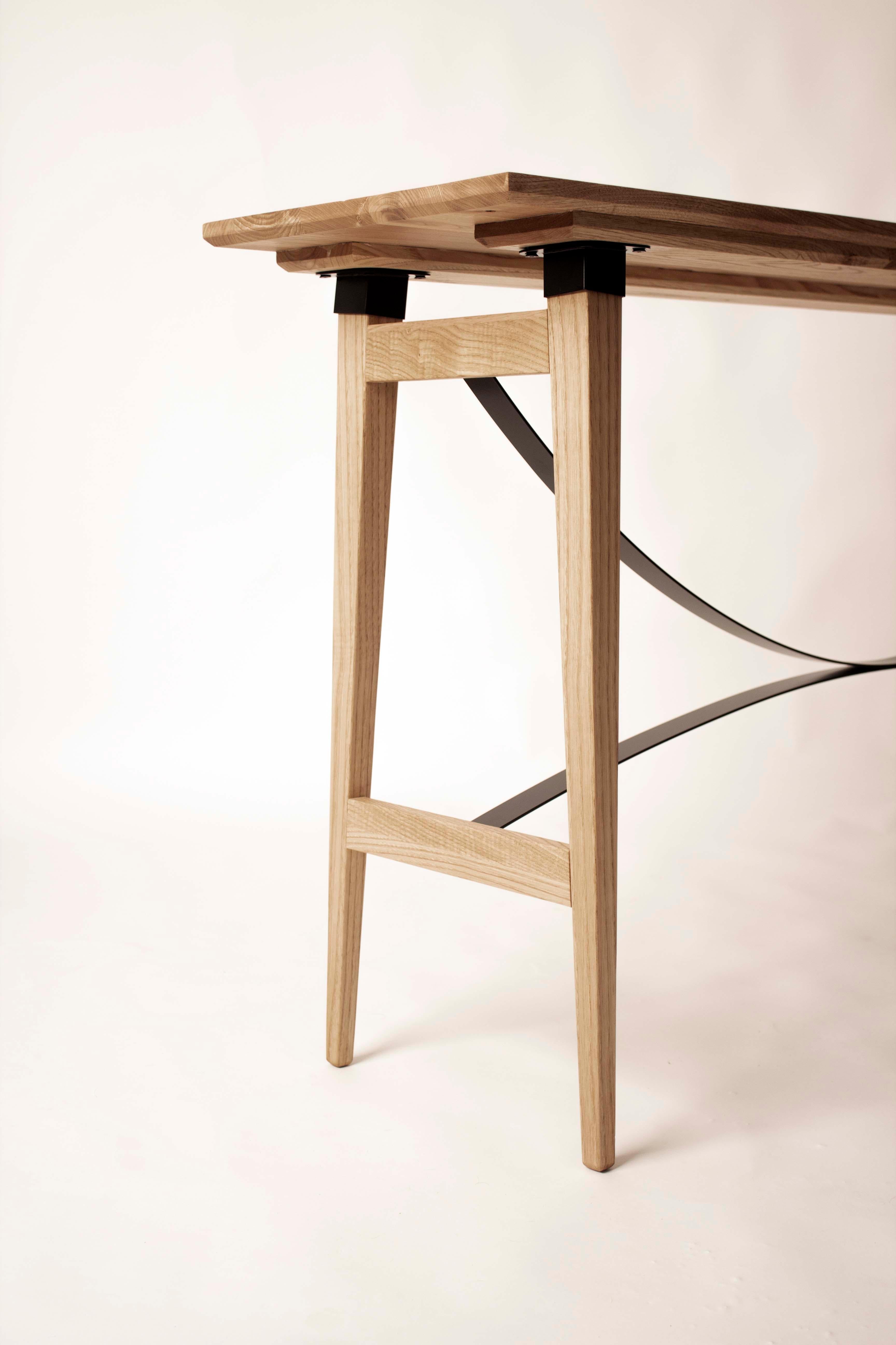 Modernist Console Table in Chestnut with Architectural Steel Details In New Condition For Sale In CAMBRE, ES