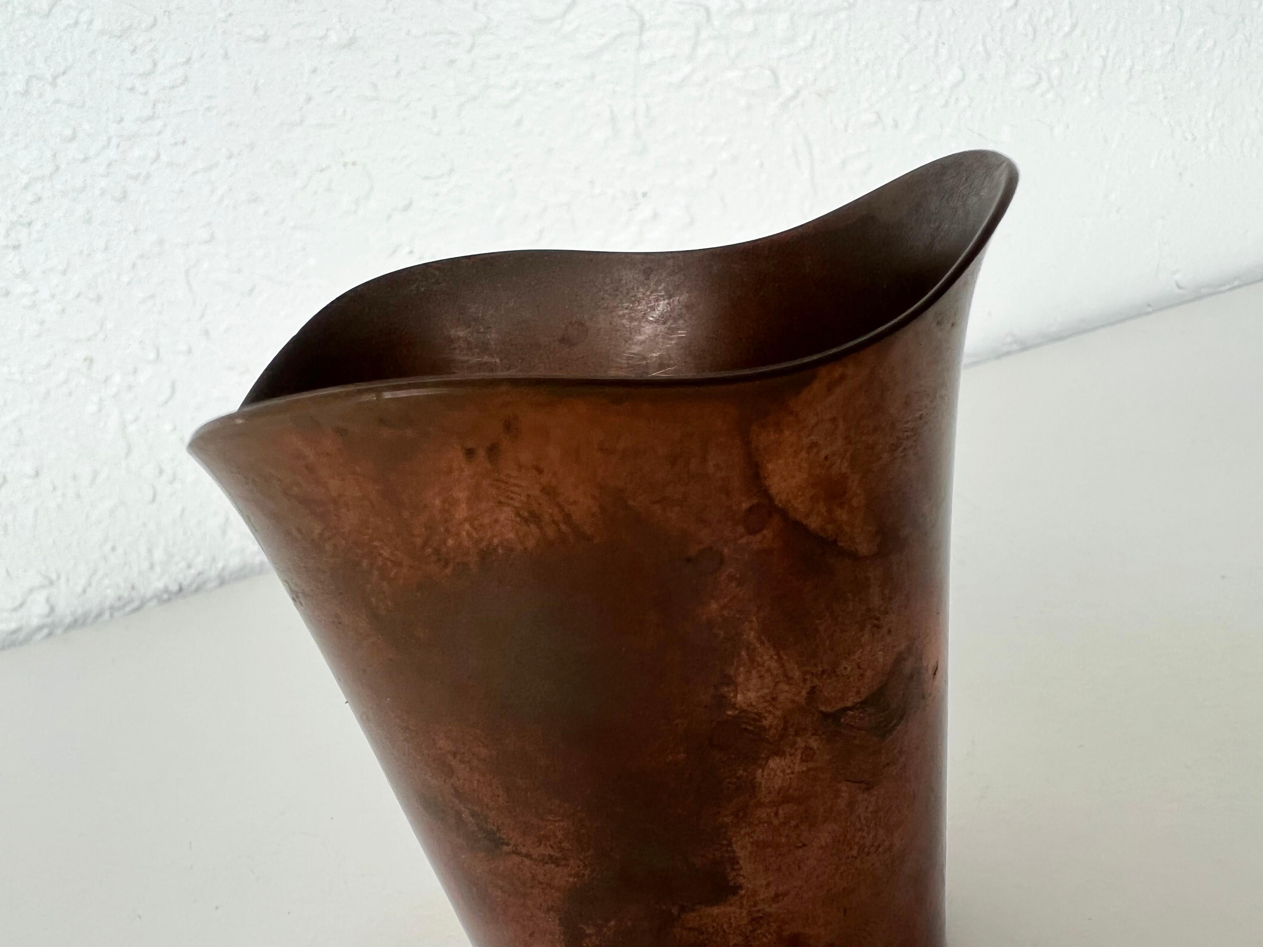 20th Century Modernist Copper Cup by Ernst Dragsted For Sale