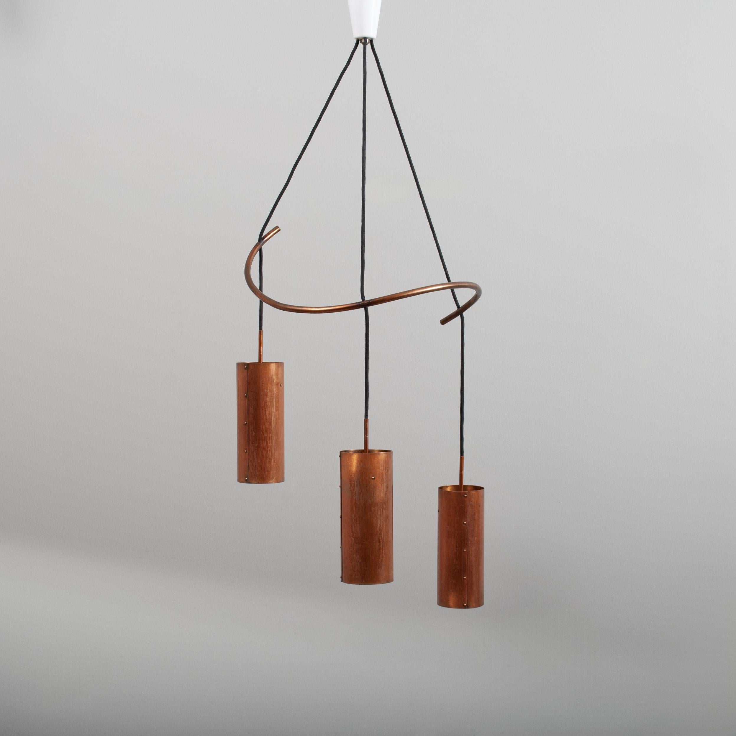 Modernist Copper Triple Drop Pendant Light In Good Condition For Sale In London, GB