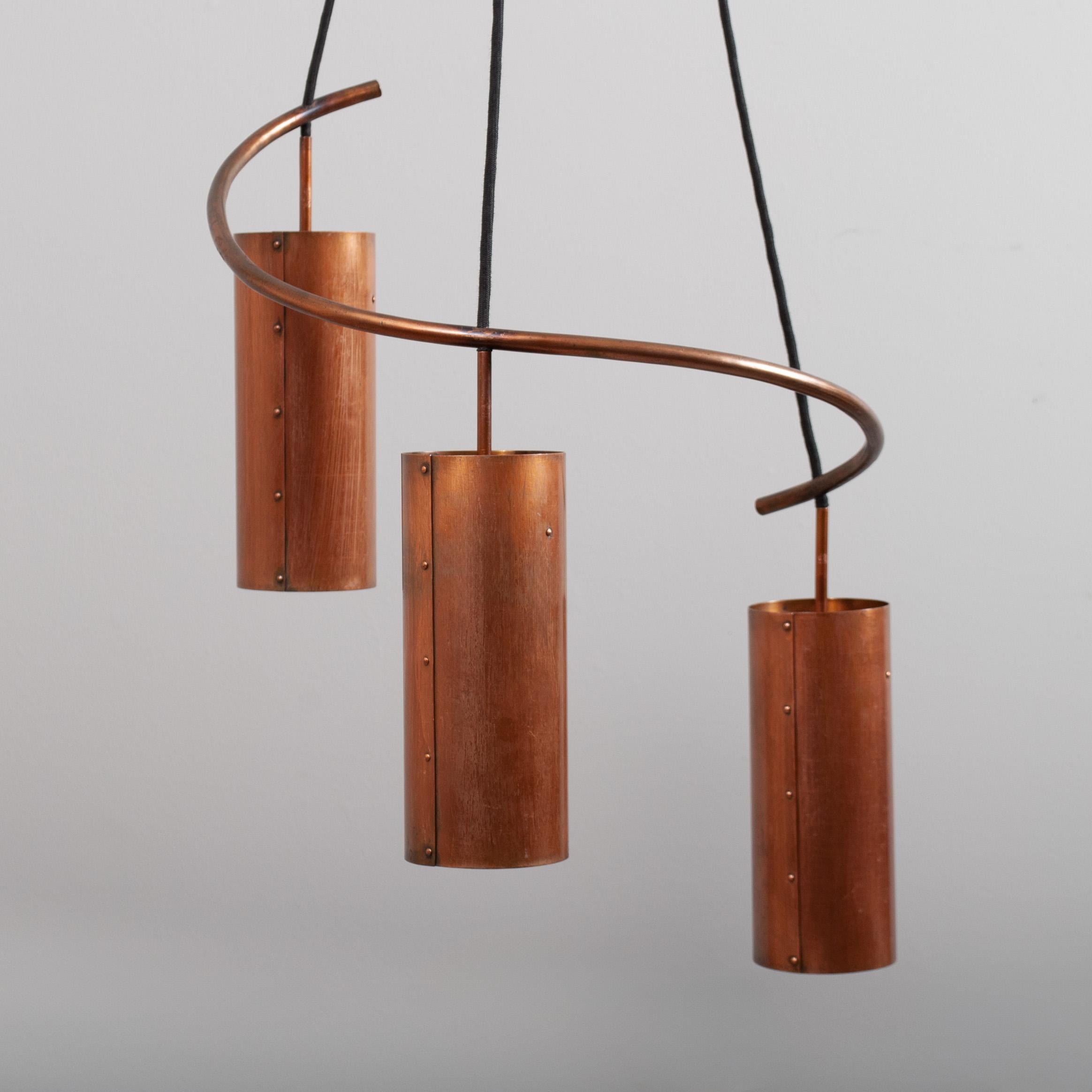 Modernist Copper Triple Drop Pendant Light For Sale 1