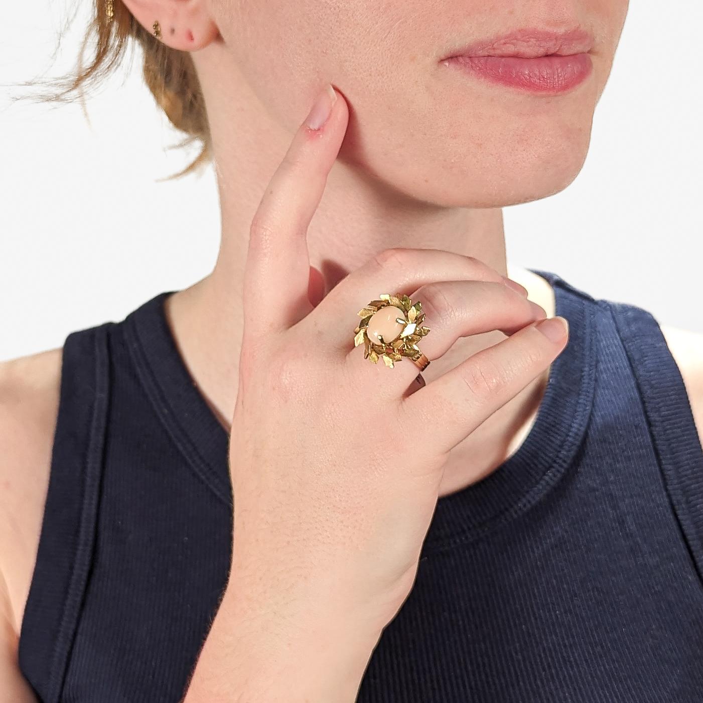 Modernist Coral and 14 Karat Gold Floral Cocktail Ring For Sale 8
