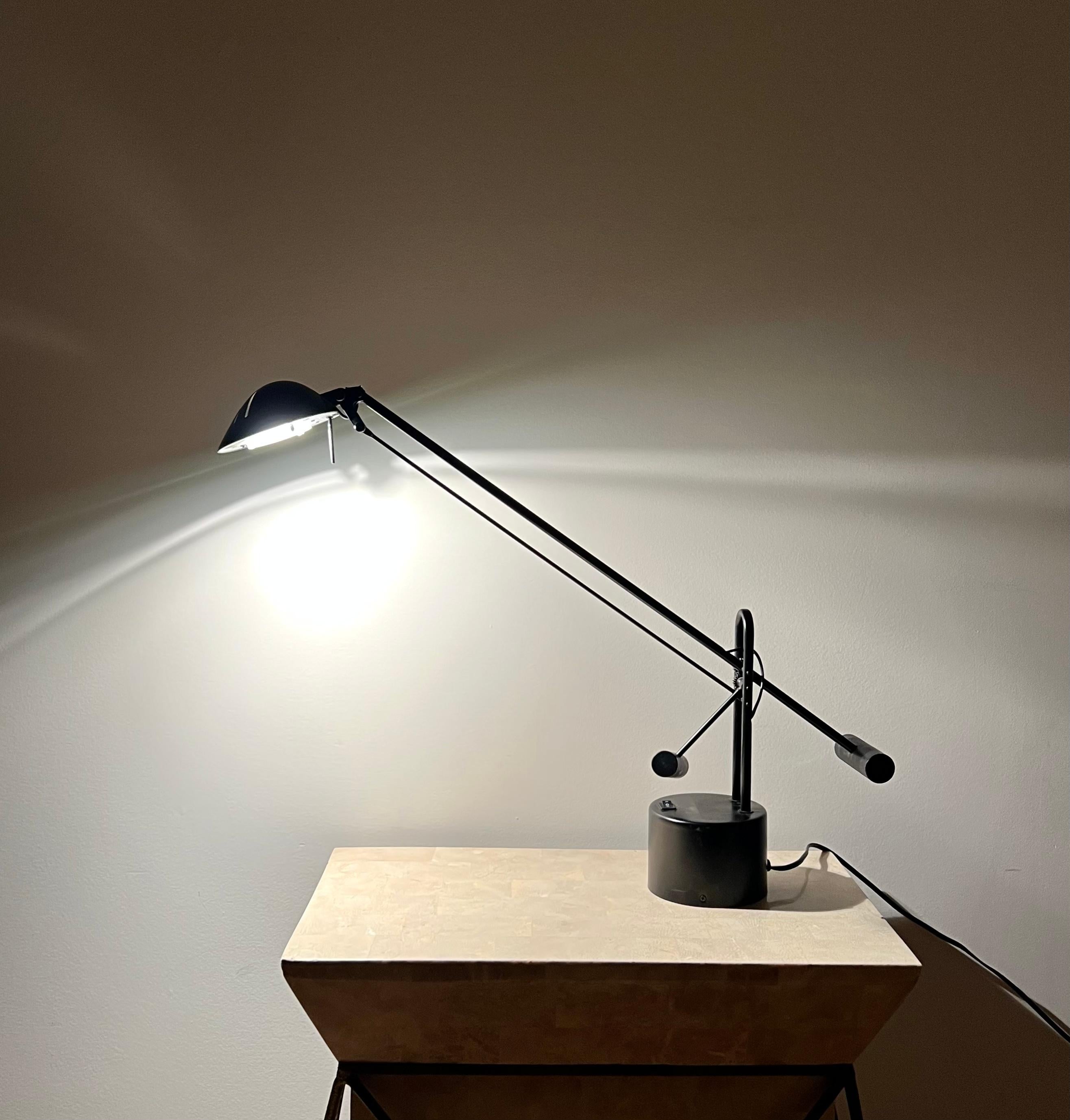 Post-Modern Modernist Crane-Neck Table Lamp by Underwriters Lab, Early 1970s