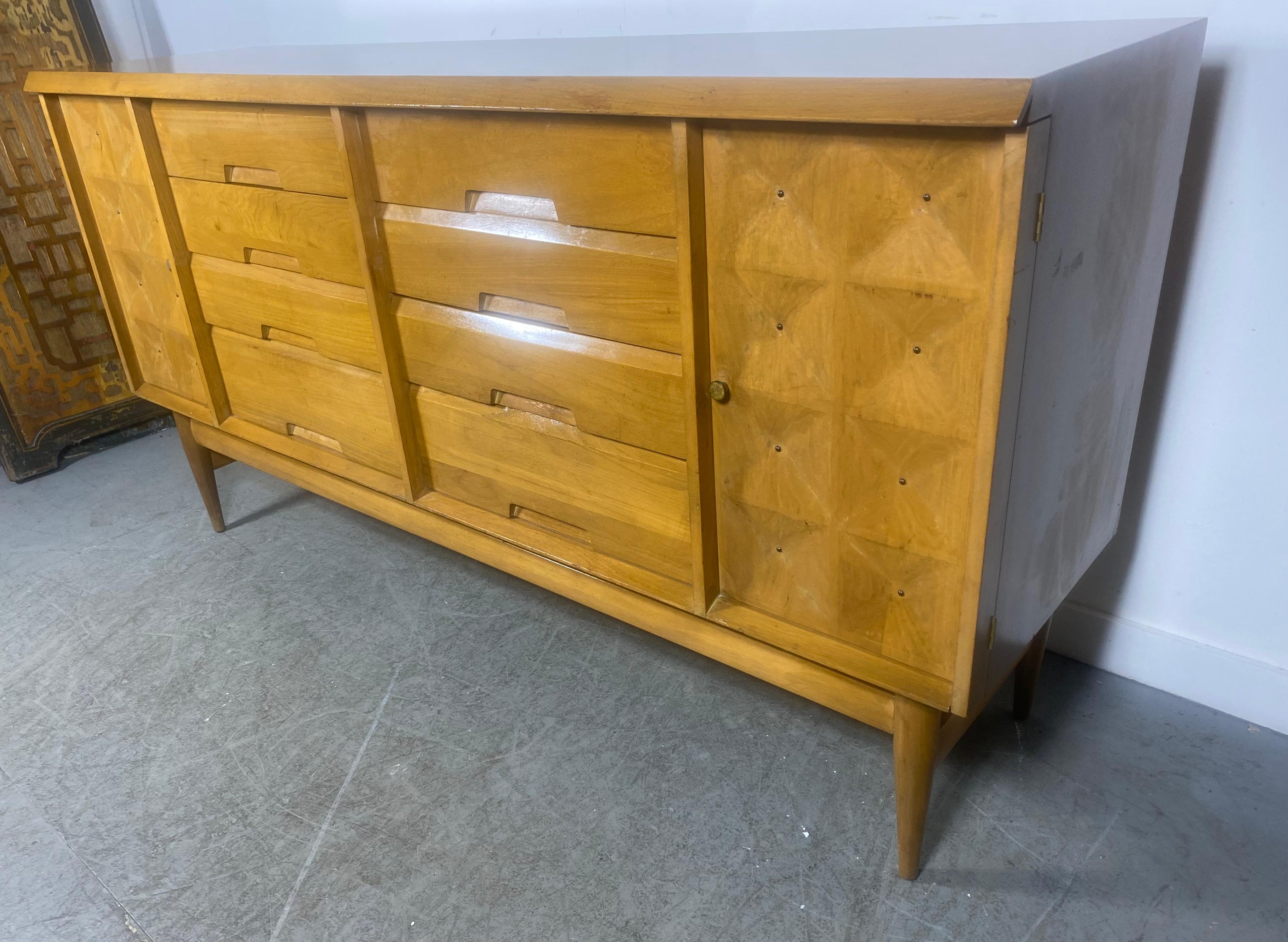 Modernist Credenza /Server, Button Tufted Doors Designed by Salvatore Bevilacqua In Good Condition For Sale In Buffalo, NY