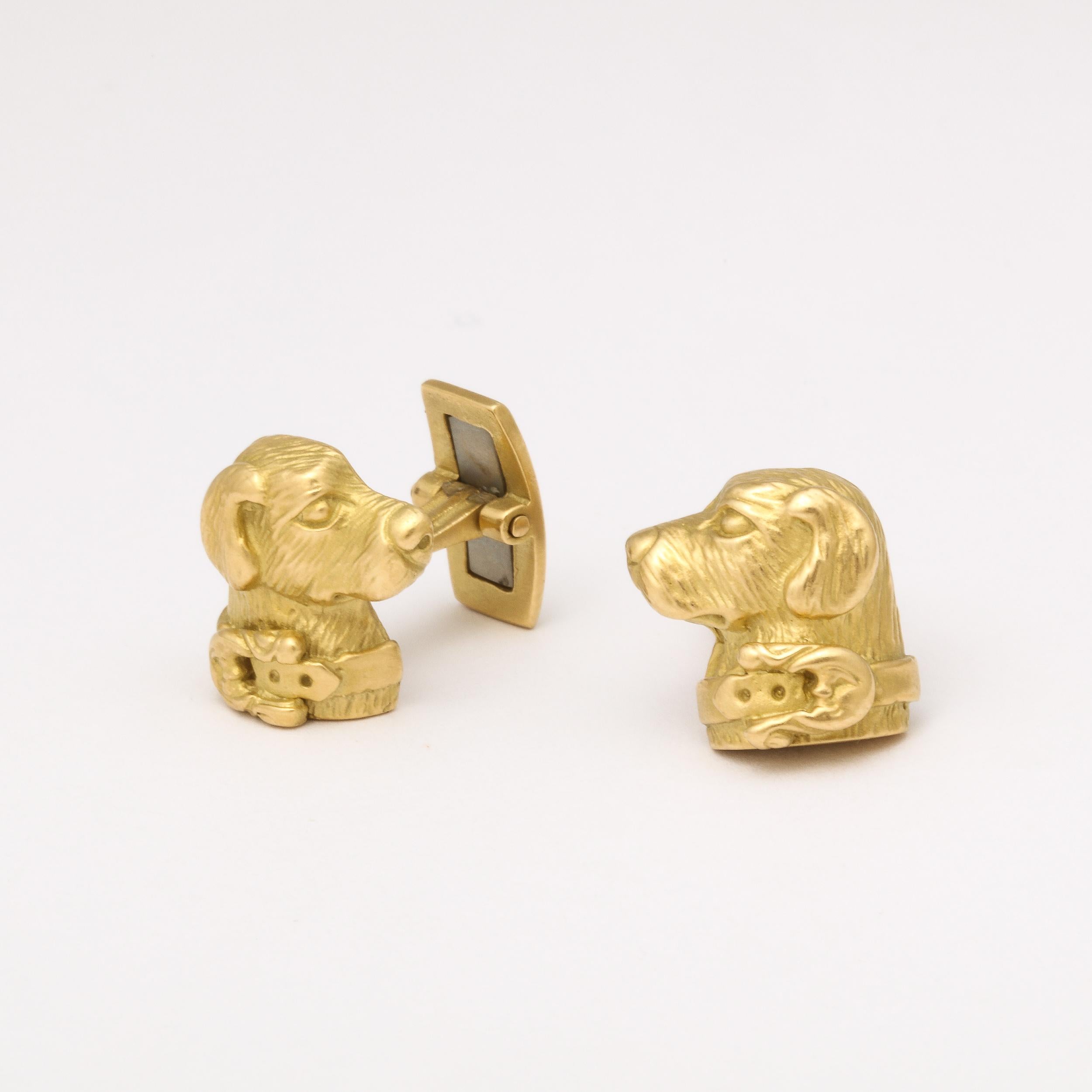 Modernist Cufflinks with Golden Retriever Canine Motif in 14 Carat Yellow Gold For Sale 4