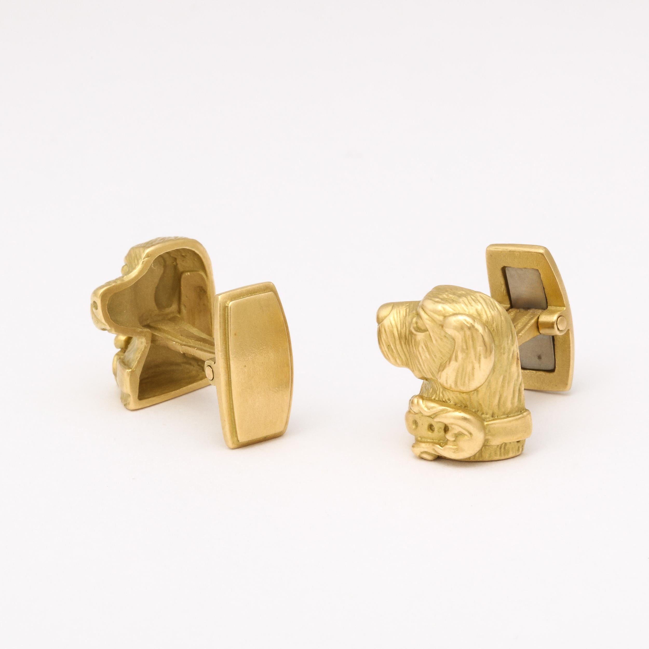 Modernist Cufflinks with Golden Retriever Canine Motif in 14 Carat Yellow Gold For Sale 5