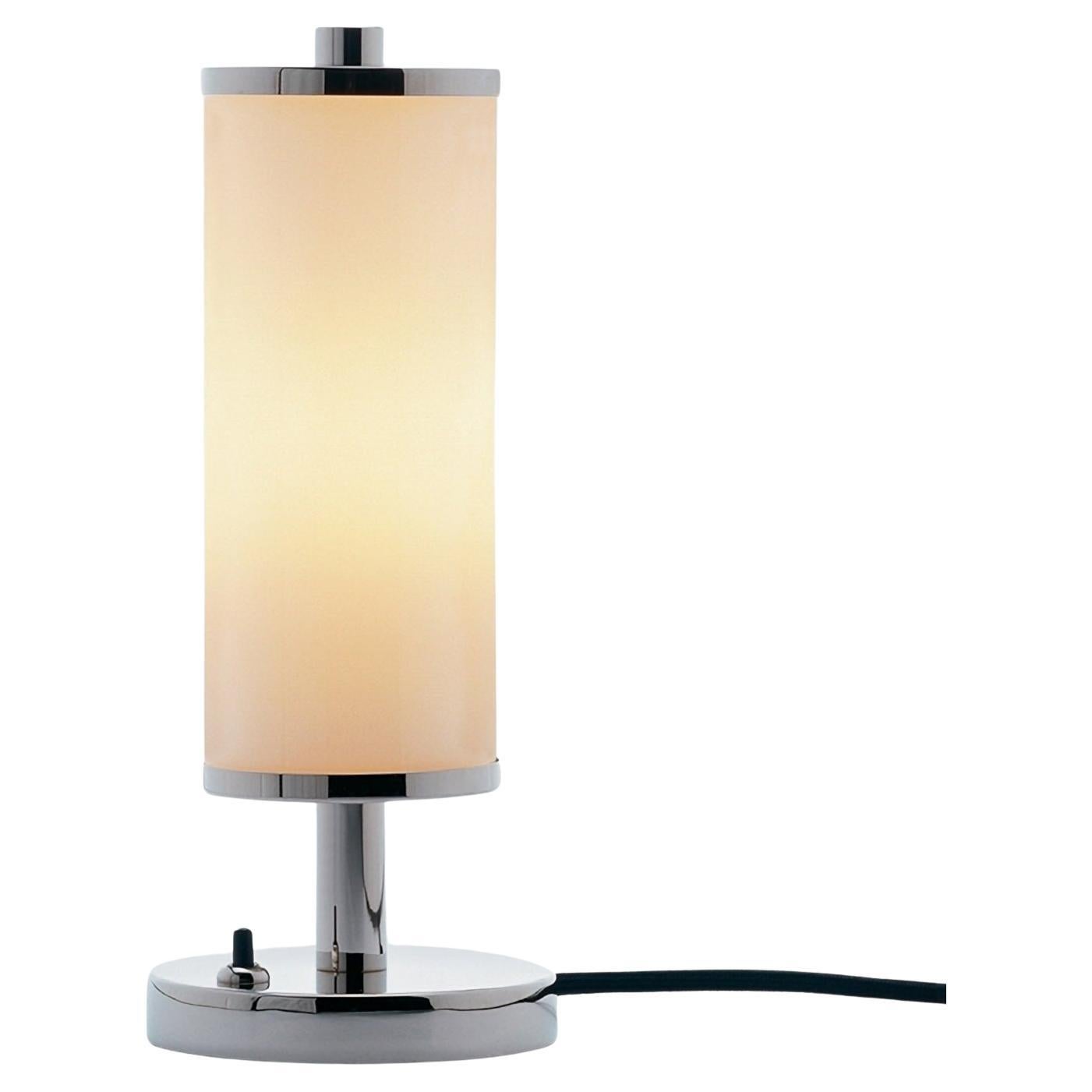 Lampada da tavolo cilindrica modernista, ottone placcato Nikel, vetro opalino, su misura in vendita