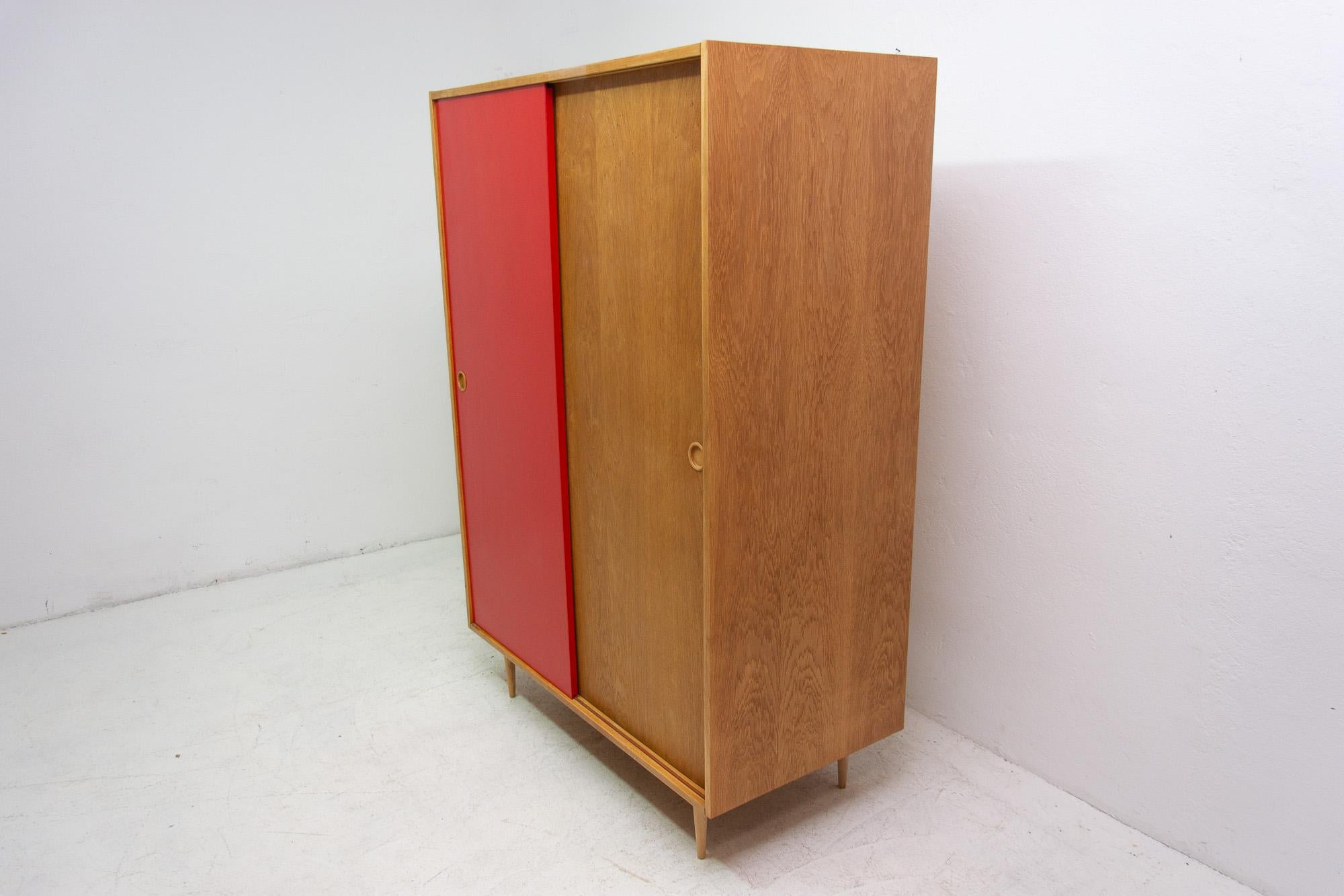 20th Century Modernist Czech Beech Wardrobe by František Jirák for Tatra, 1970s