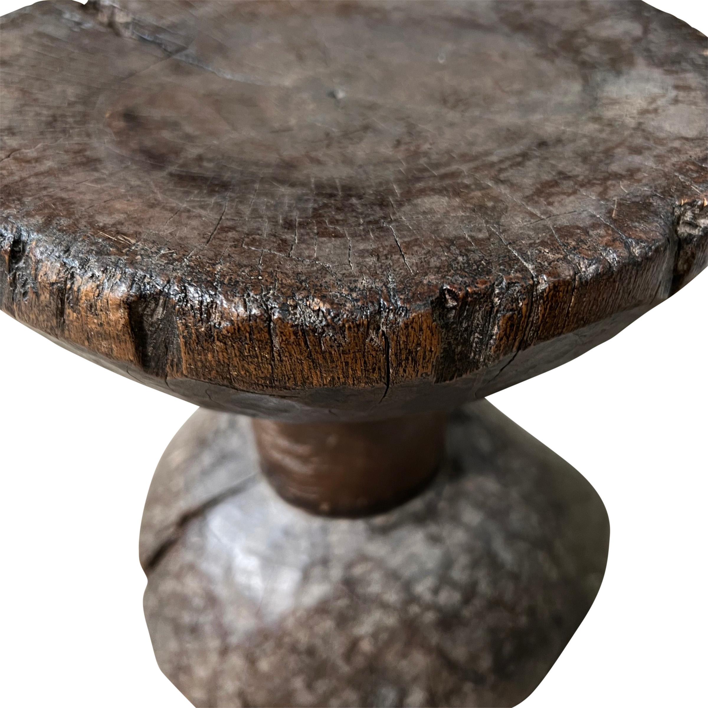 Taburete modernista Dan Peoples siglo XX en venta
