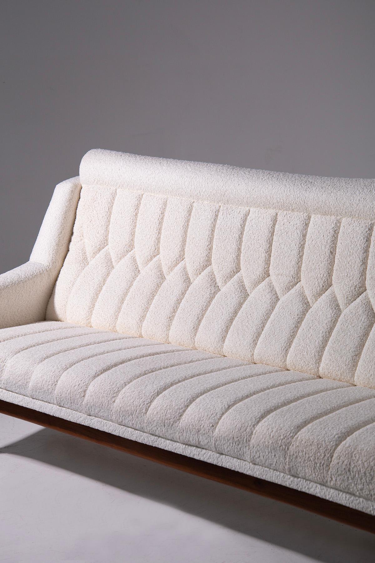 Bouclé Modernist Danish vintage sofa in white bouclé For Sale