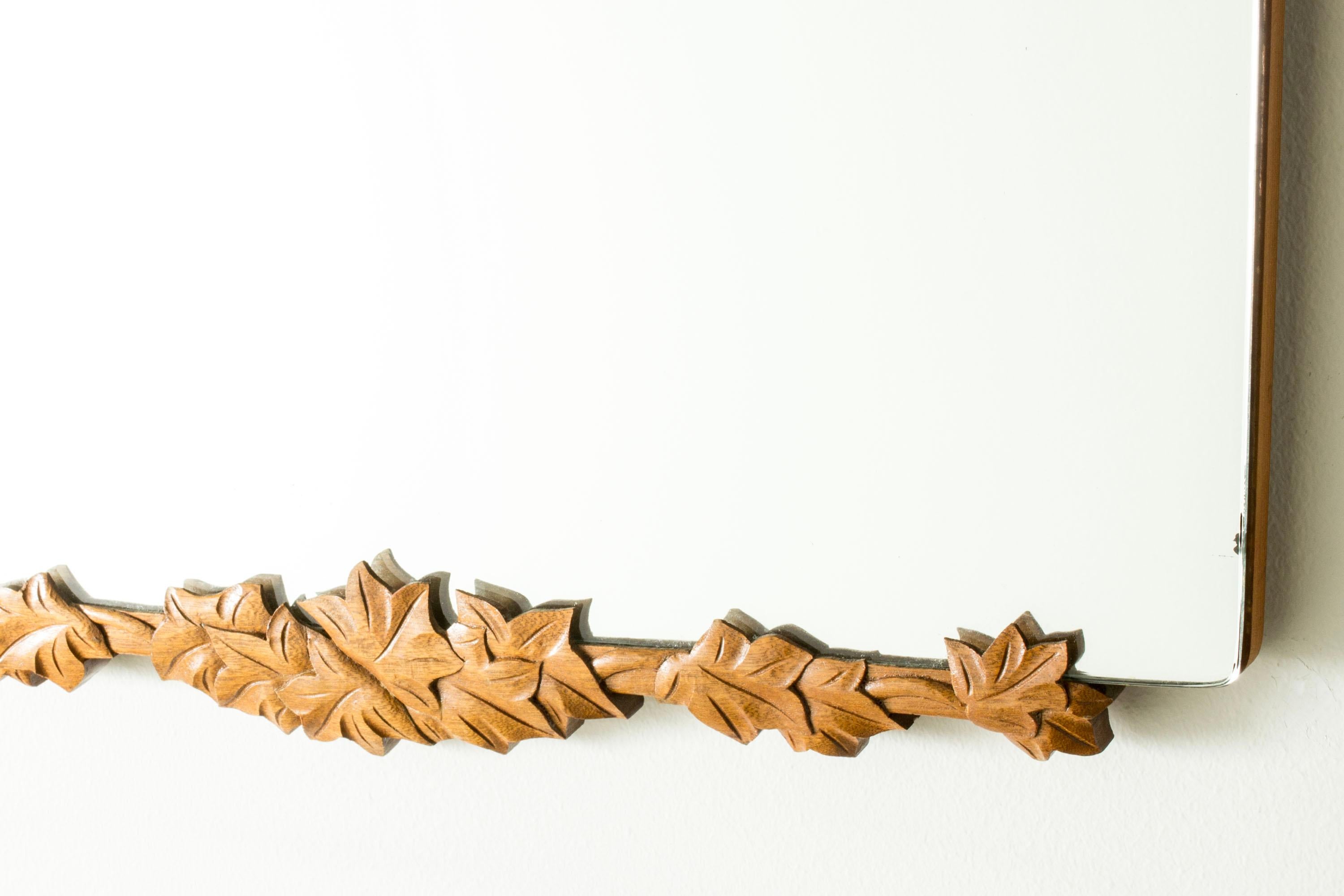 Modernistischer dekorierter Wandspiegel, Schweden, 1940er Jahre im Zustand „Gut“ im Angebot in Stockholm, SE